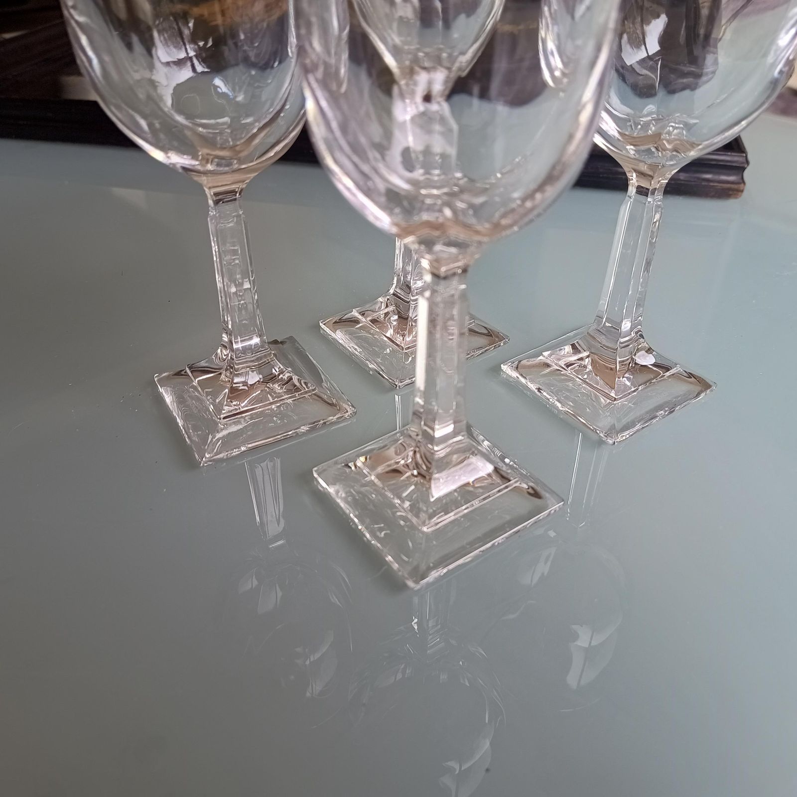 photo vinterior Vintage Villeroy And Boch Set Of 4 Crystal Wine Glasses: Orangerie Collection Geometric Foot