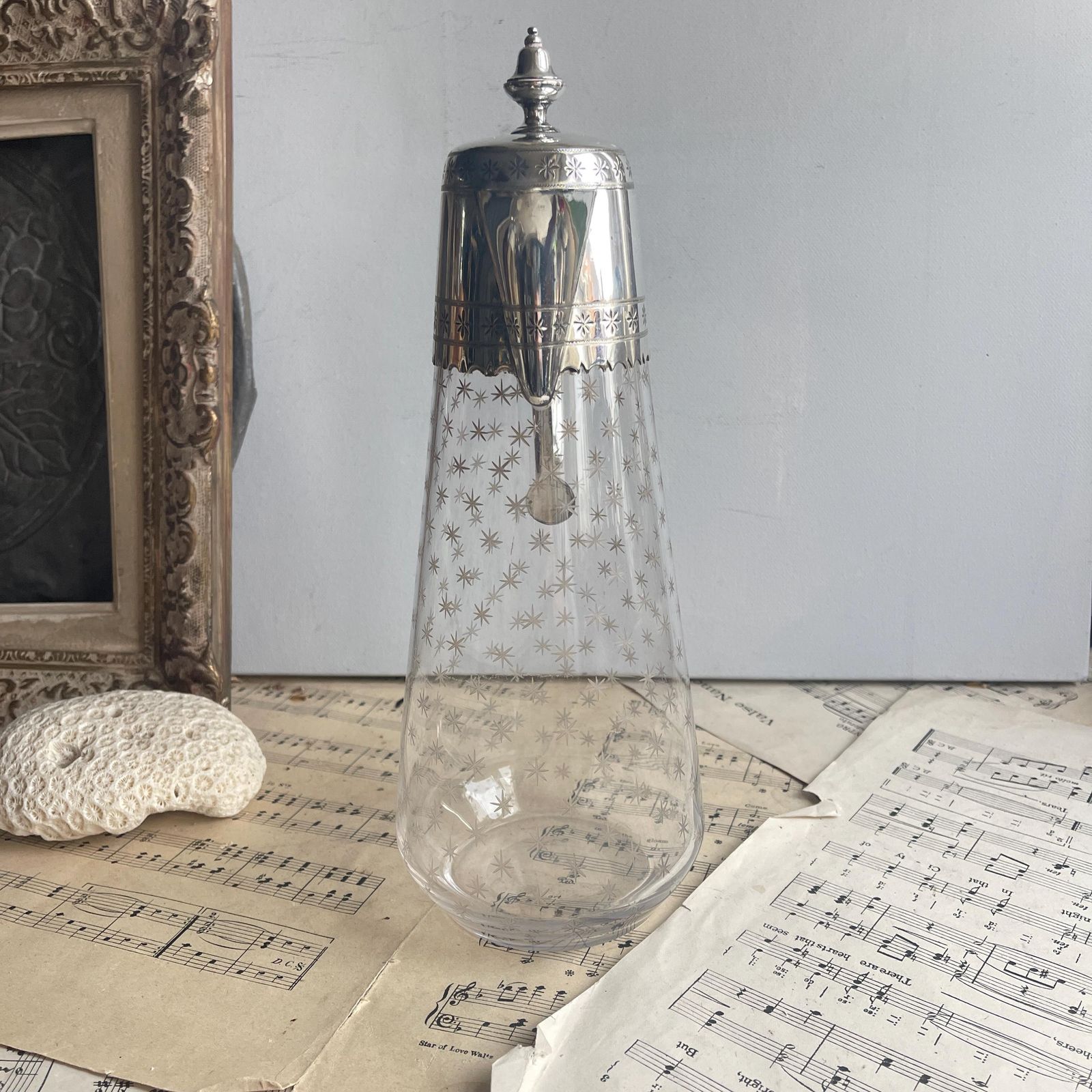 Victorian Glass Claret Carafe   Silver Plated Martin Hall Claret Jug   Decanter With Handle photo furniture