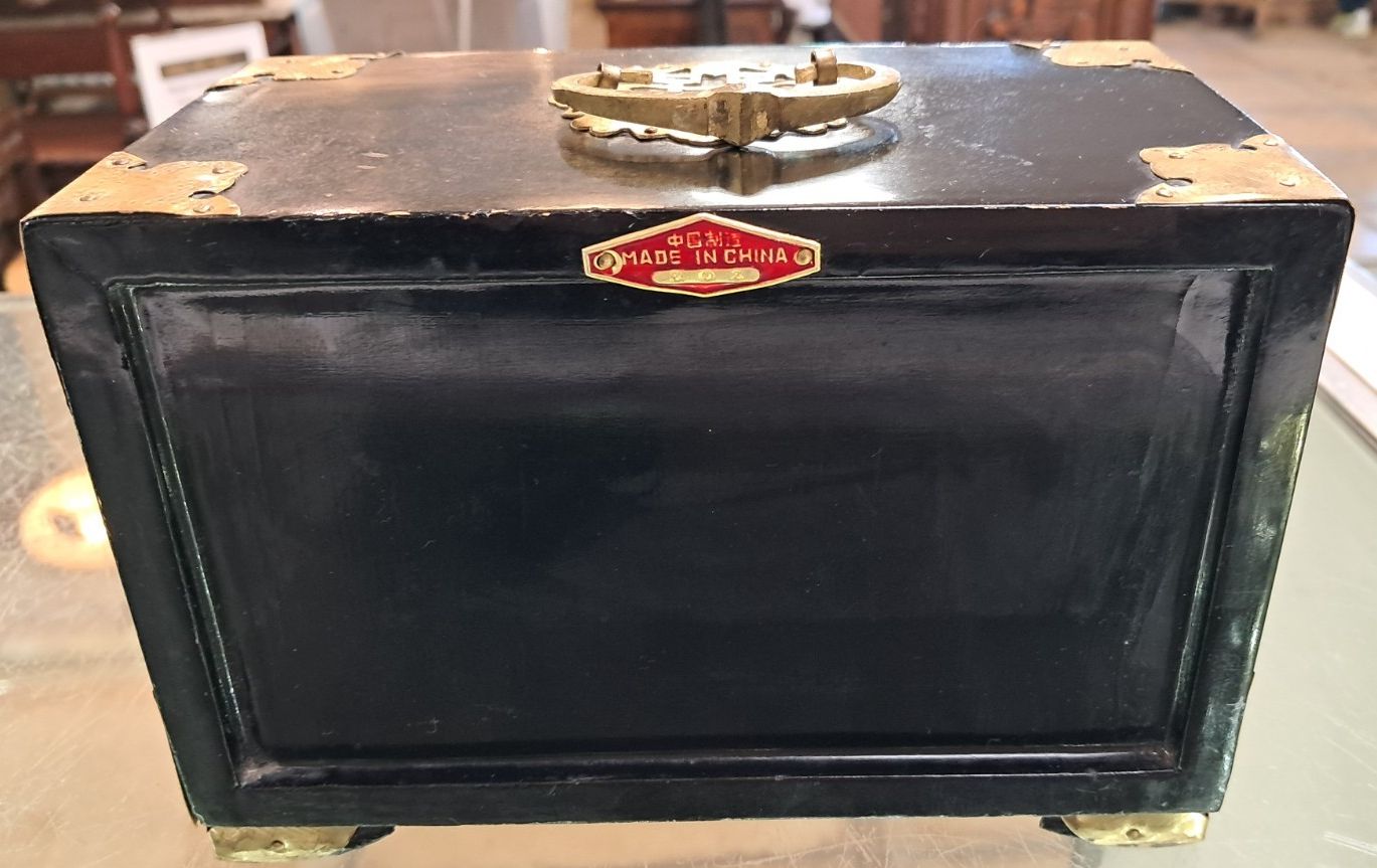 Vintage Mid Century Chinese Black Lacquered & Brass Jewellery Box photo for sale