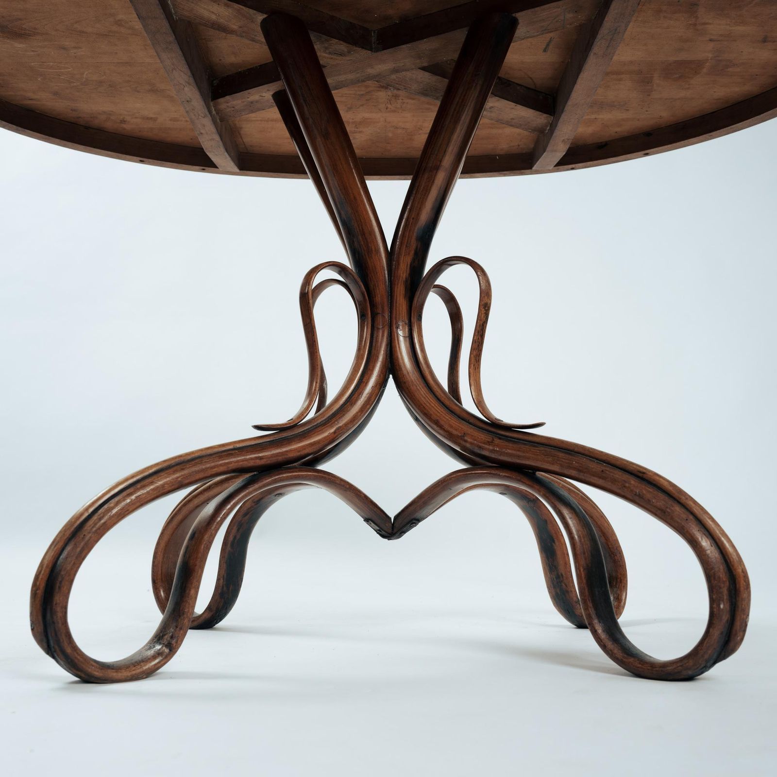 Thonet Occasional Center Table Model No. 3, Bentwood With Flamed Palisander, 1890 photo Furniture