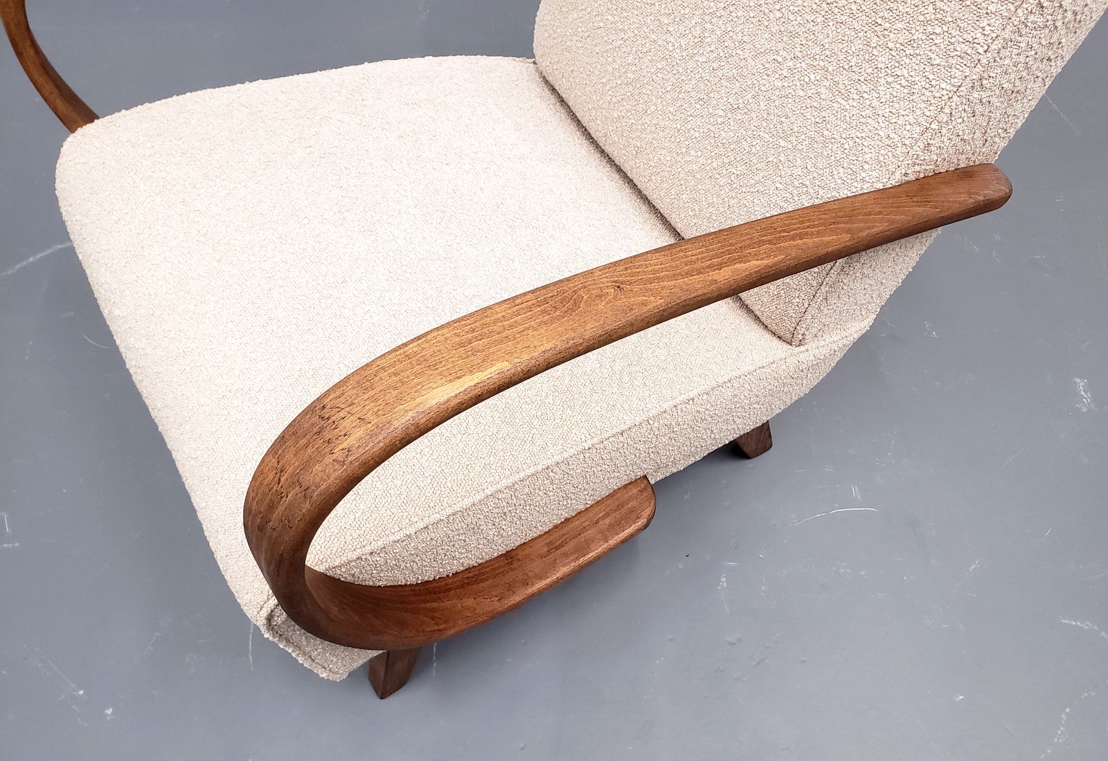 1930 Jindrich Halabala Bentwood Armchair In Beige Boucle photo for sale