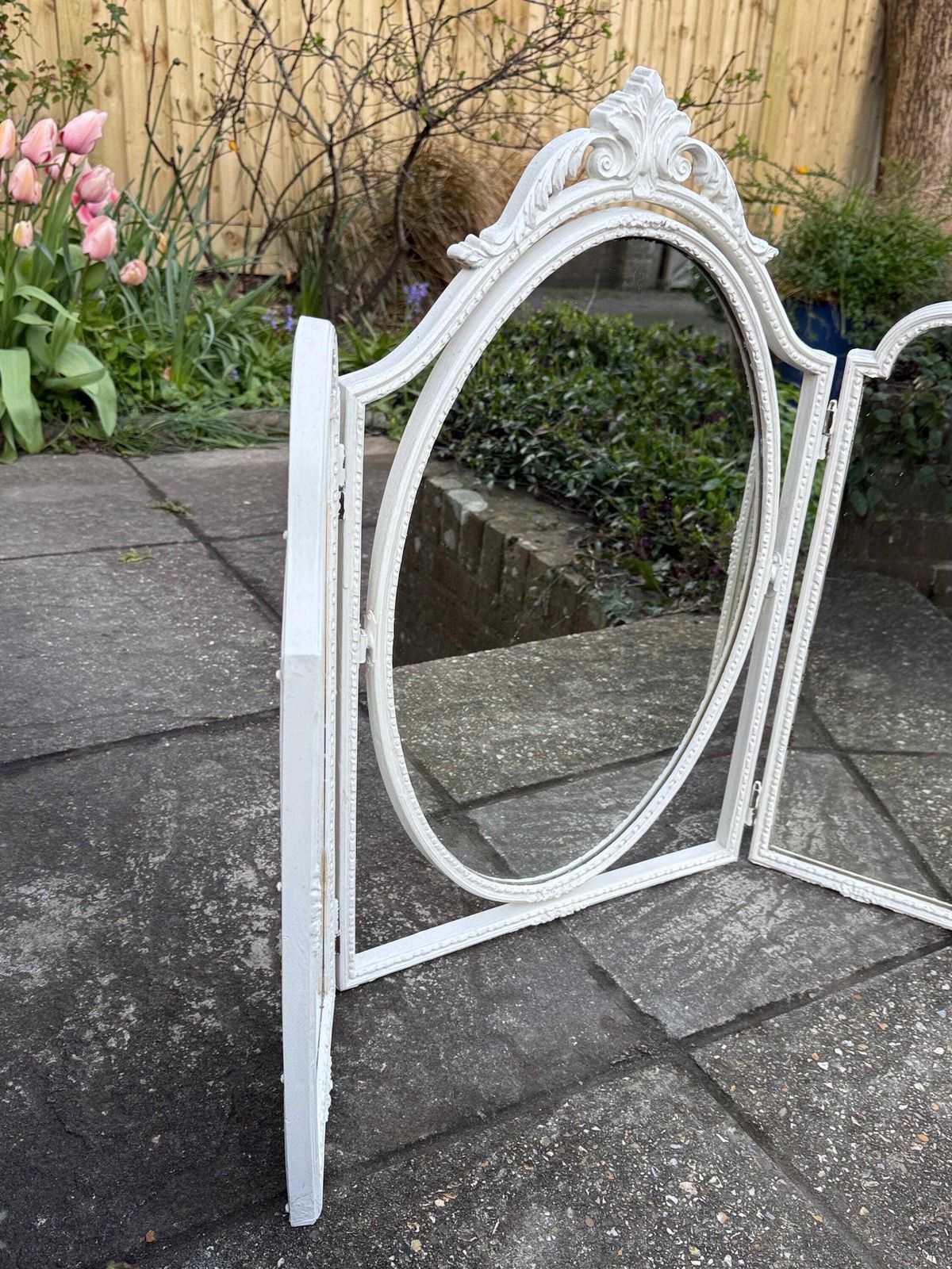 Vintage French Style Tri Fold Dressing Table Mirror – Ornate Rococo Vanity Mirror In Cream Finish photo vinterior