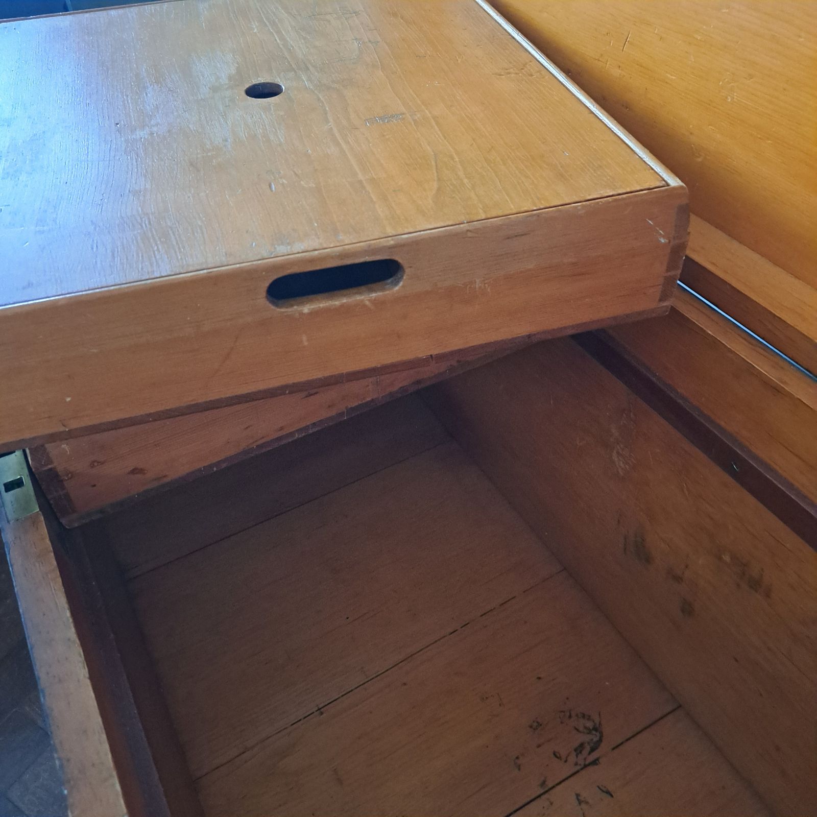 A Unique Original Vintage Steamer Trunk photo buy