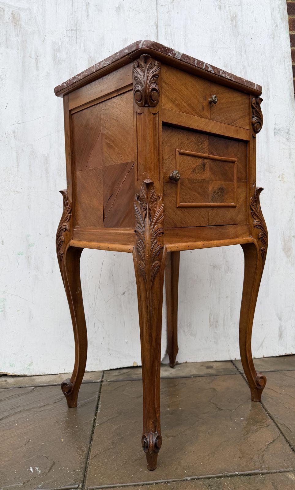 photo vinterior Gorgeous French Louis Style Marble Top Bedside / Side Table – Great Condition
