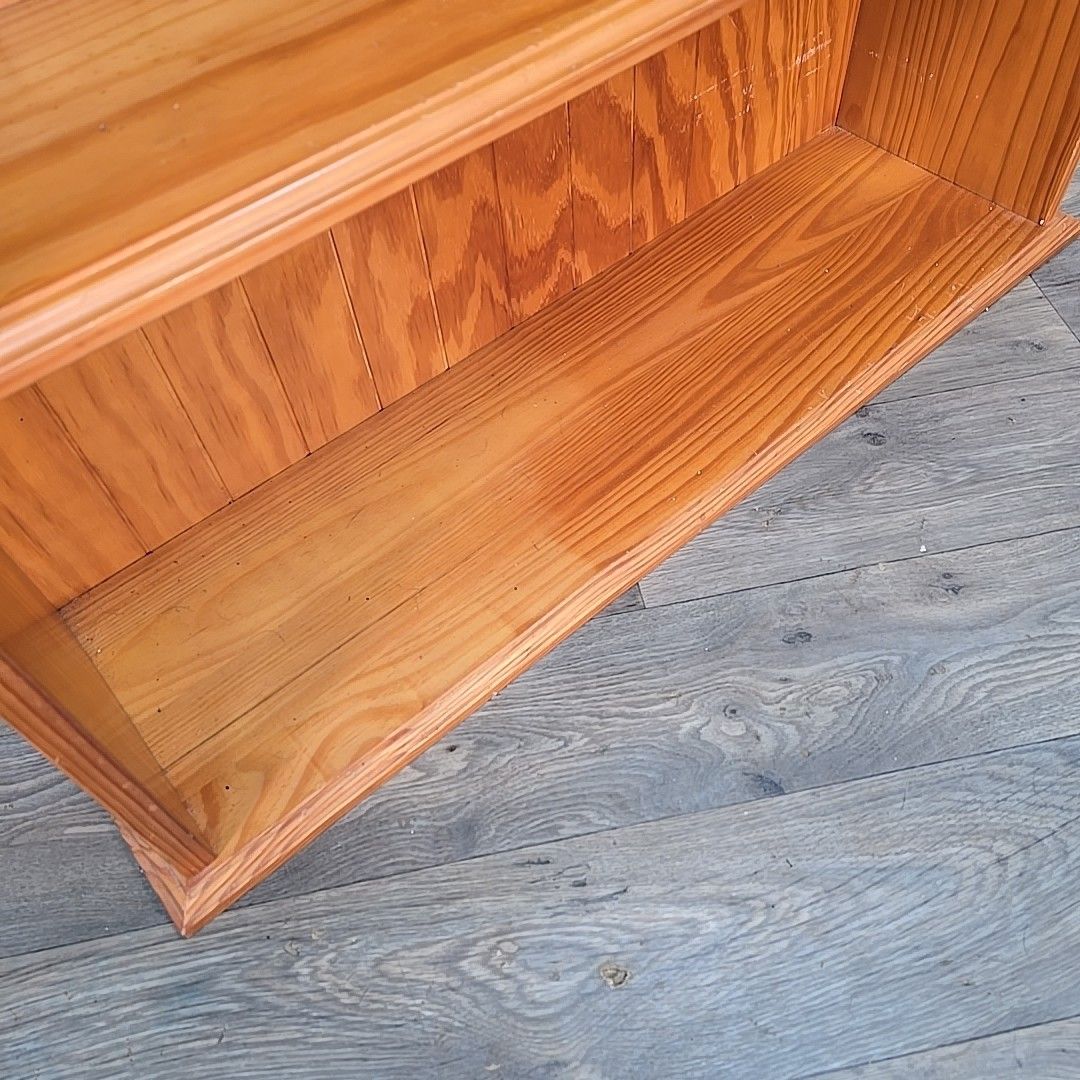 Vintage Pine Open Bookcase – Three Shelf – Scalloped Top Book Shelves Retro Wood photo buy