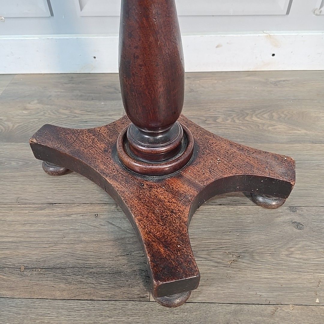 Antique Tilt Top Table – Side Inlaid Marquetry Top – Pedestal Base Window Lamp photo 290.0