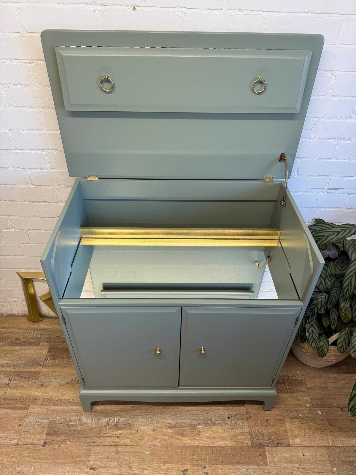Stag Minstrel Drinks Cabinet | Card Room Green Farrow & Ball | Vintage Cocktail Cabinet | Painted Sideboard | Mid Century Bar Cabinet photo 750.0