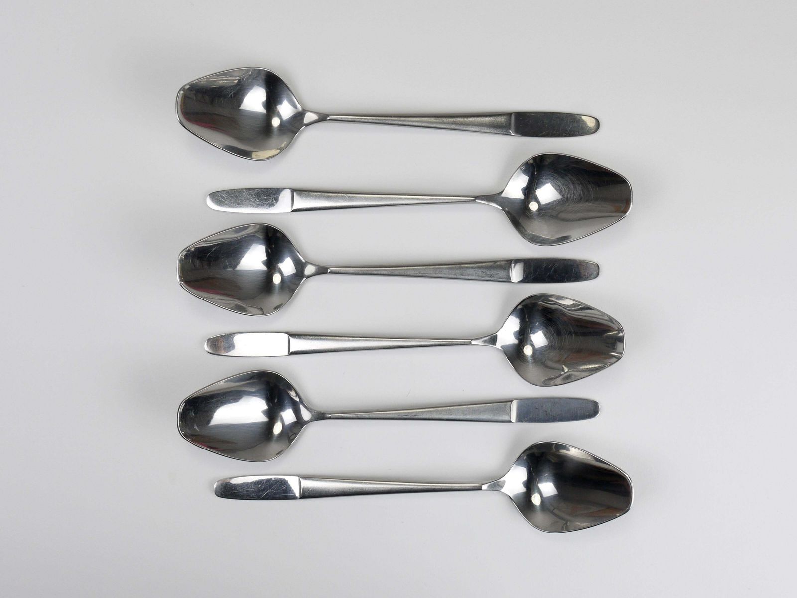 2069.0 Helmut Alder Amboss Austria 2070 Flatware Cutlery For Six Persons, 1960s photo
