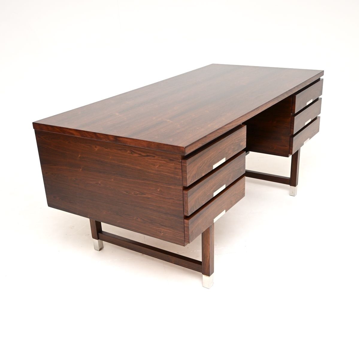 photo furniture Danish Rosewood Executive Desk Model Ep401 By Ejgil Petersen Mobelfabrik