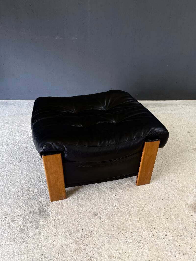 Postmodern Design Artona Xl Leather Ottoman By Afra & Tobia Scarpa For Maxalto, Italy 1980's photo vinterior