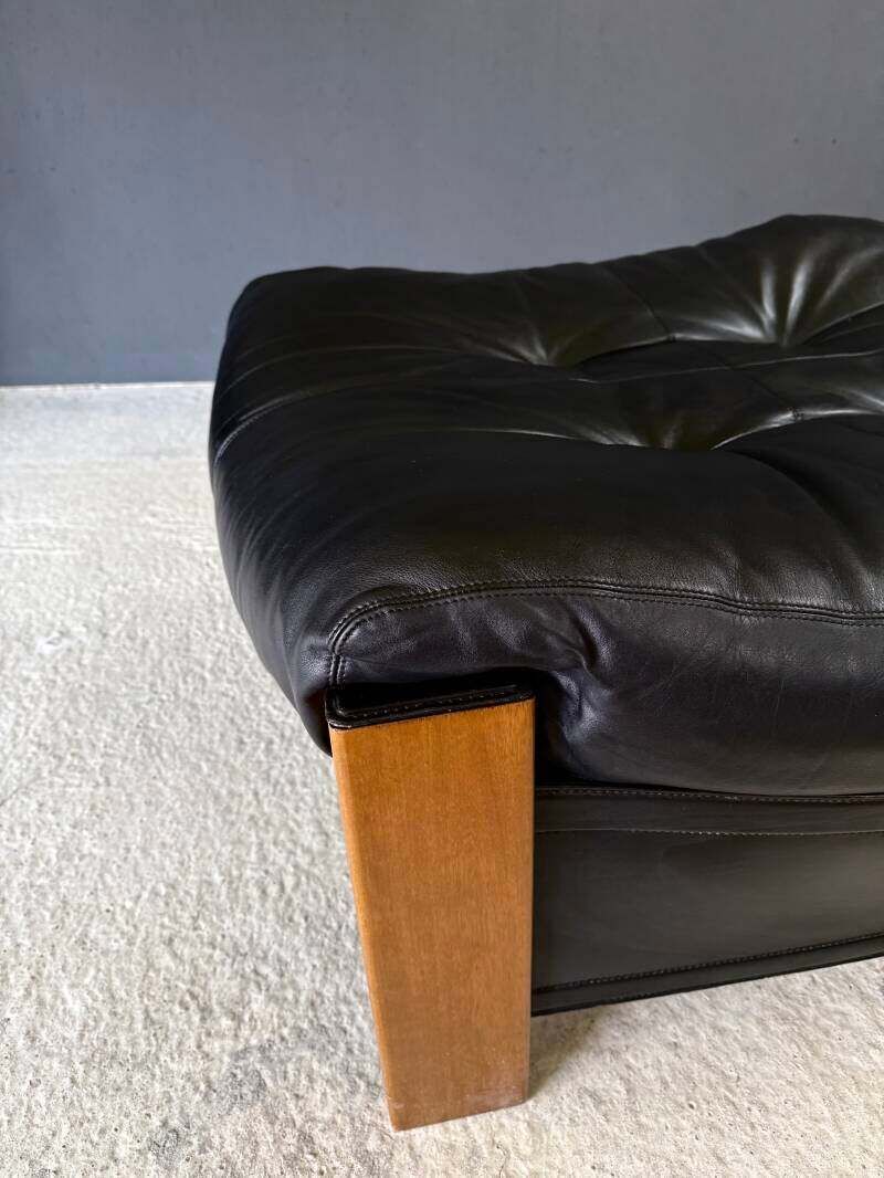 photo furniture Postmodern Design Artona Xl Leather Ottoman By Afra & Tobia Scarpa For Maxalto, Italy 1980's