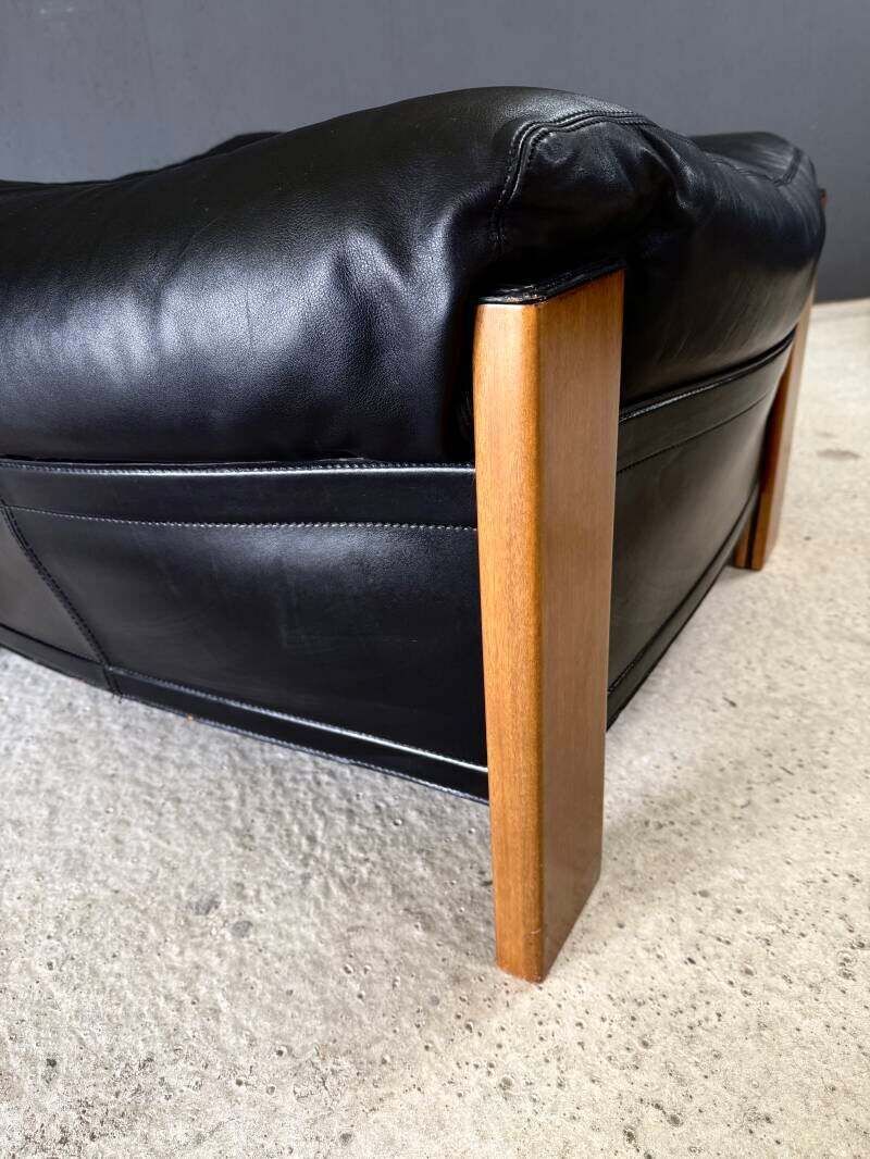 photo vintage Postmodern Design Artona Xl Leather Ottoman By Afra & Tobia Scarpa For Maxalto, Italy 1980's