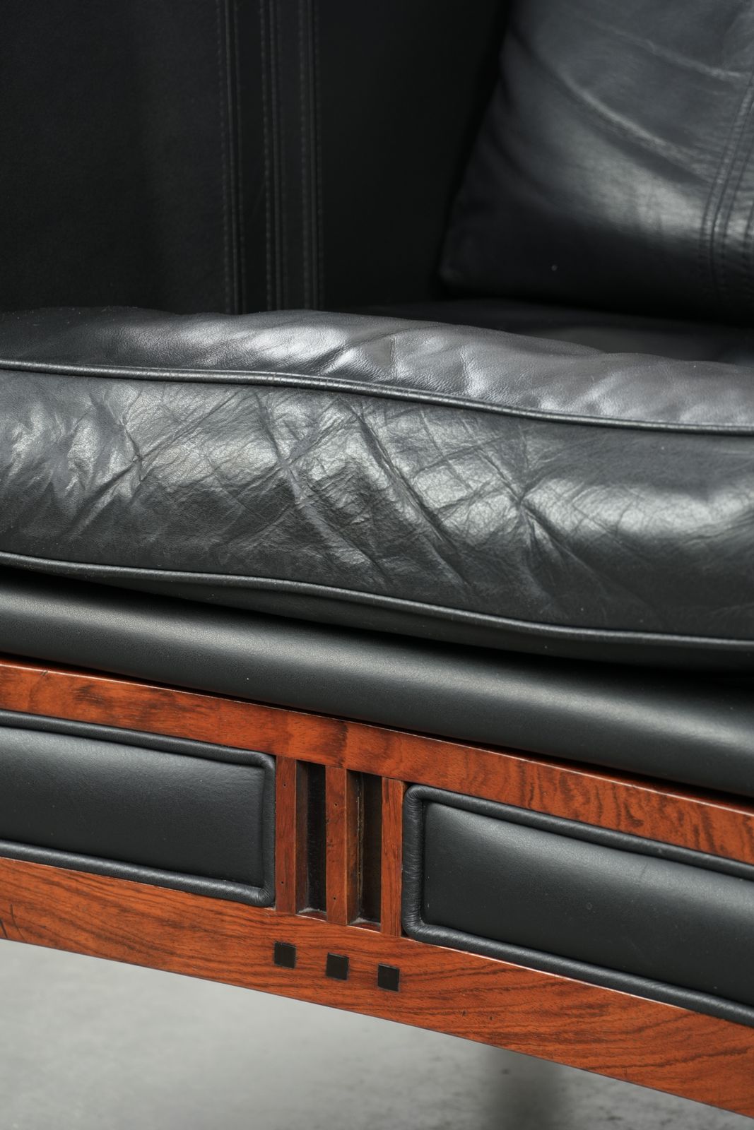 2875.0 Set Van 2 Art Deco Fauteuils Uit De Decoforma Serie Van Schuitema, Zwart Leer, Goede Staat photo