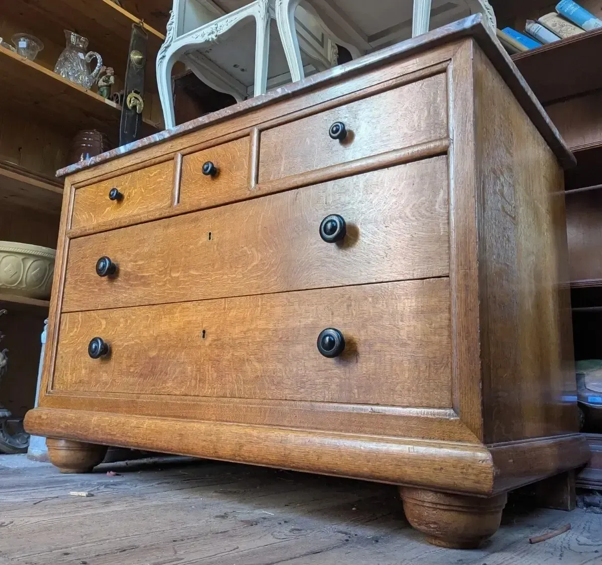 Victorian 19th Century Oak Chest Of Drawers With Marble Top.