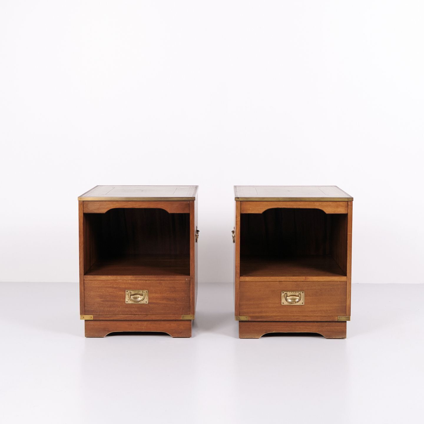 Bedside Tables In Mahogany With Leather Top By Bevan Funnell, Military Campaign, 1960s