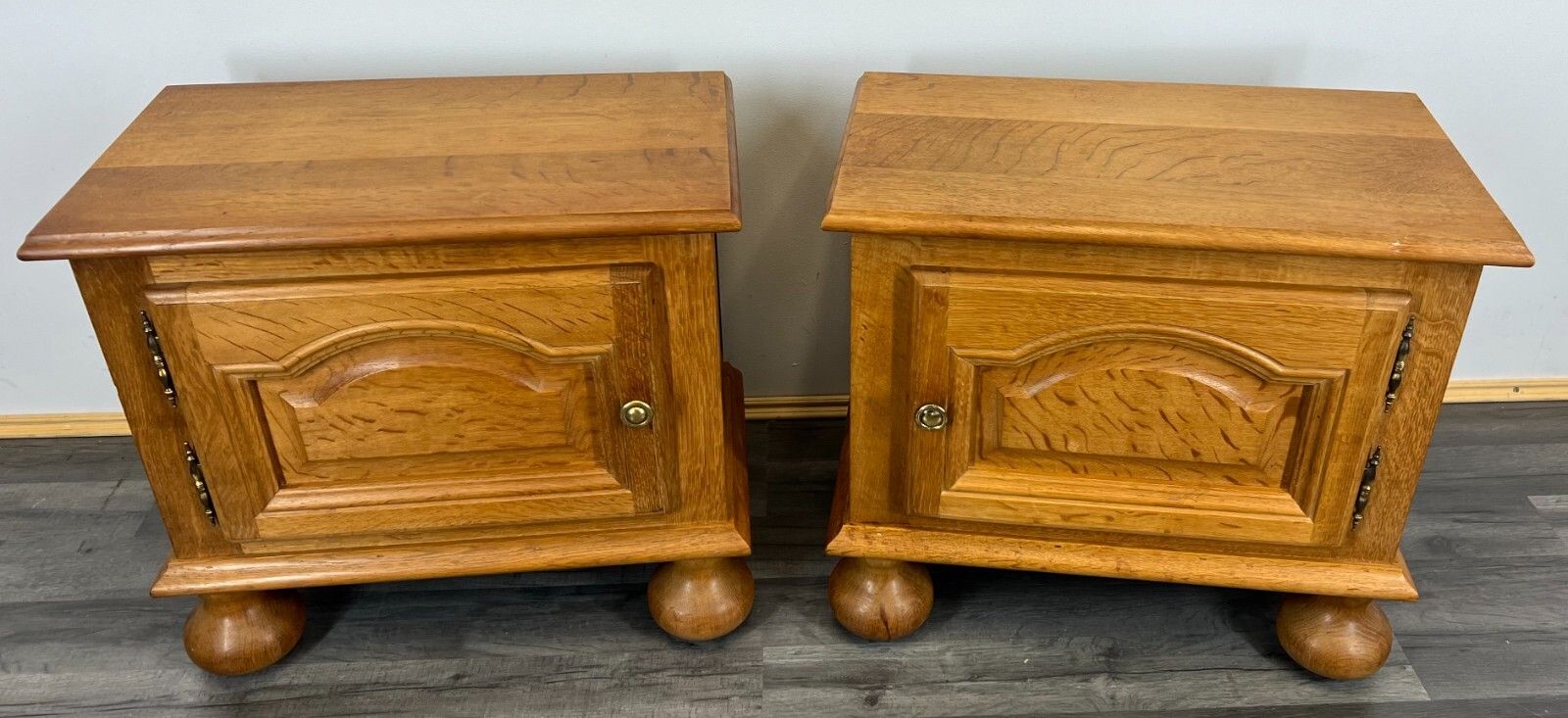 Pair Of Bedside Tables Vintage French Style Cabinets Carved Cupboards Lot 1786