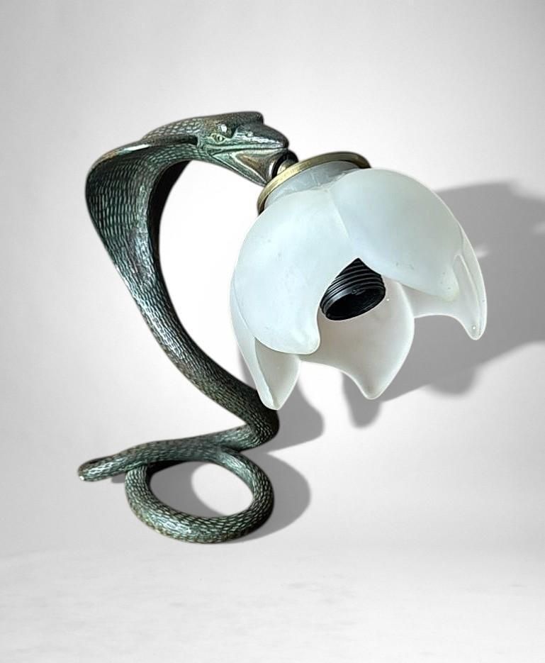 Italian Art Deco Table Lamp In Metal And Frosted Glass photo furniture