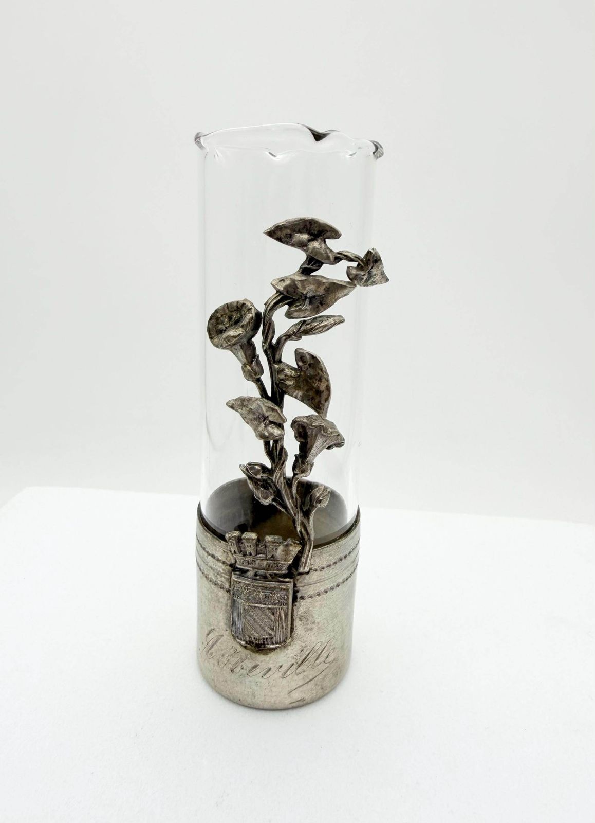 Art Nouveau Pewter Floral Bud Vase, Glass Overlay, Abeville Crest (9cm) photo for sale