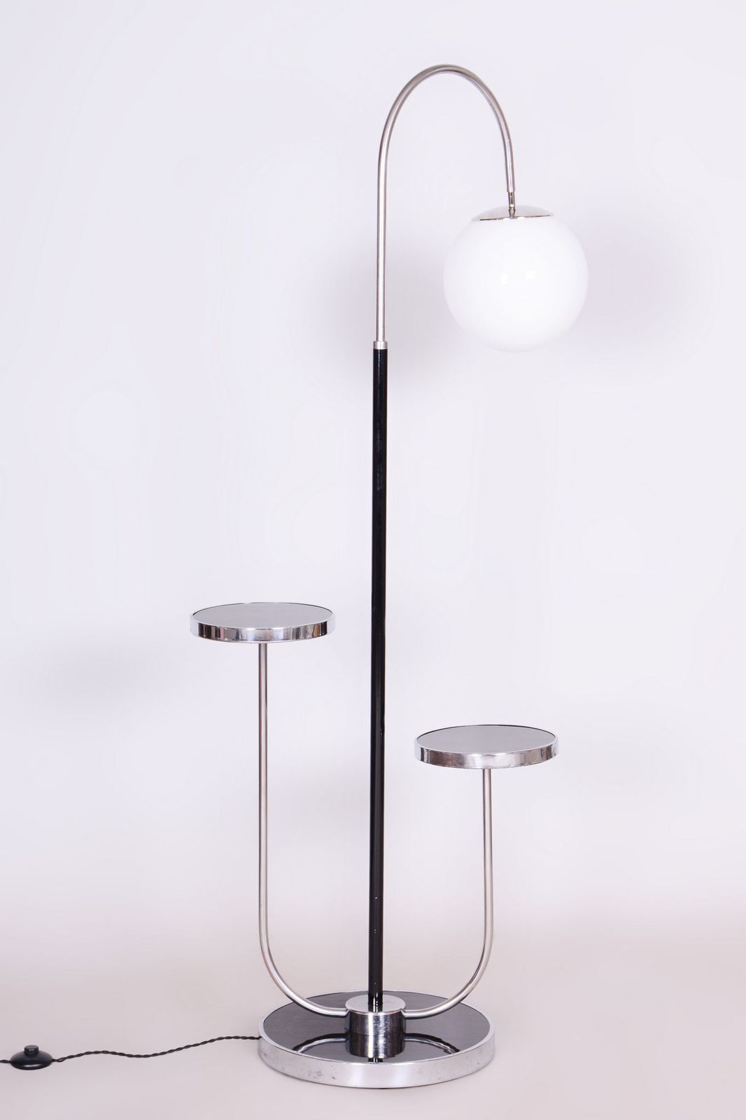 Restored Bauhaus Floor Lamp, J. Halabala, Up Zavody, Chrome, Czechia, 1930s photo vinterior