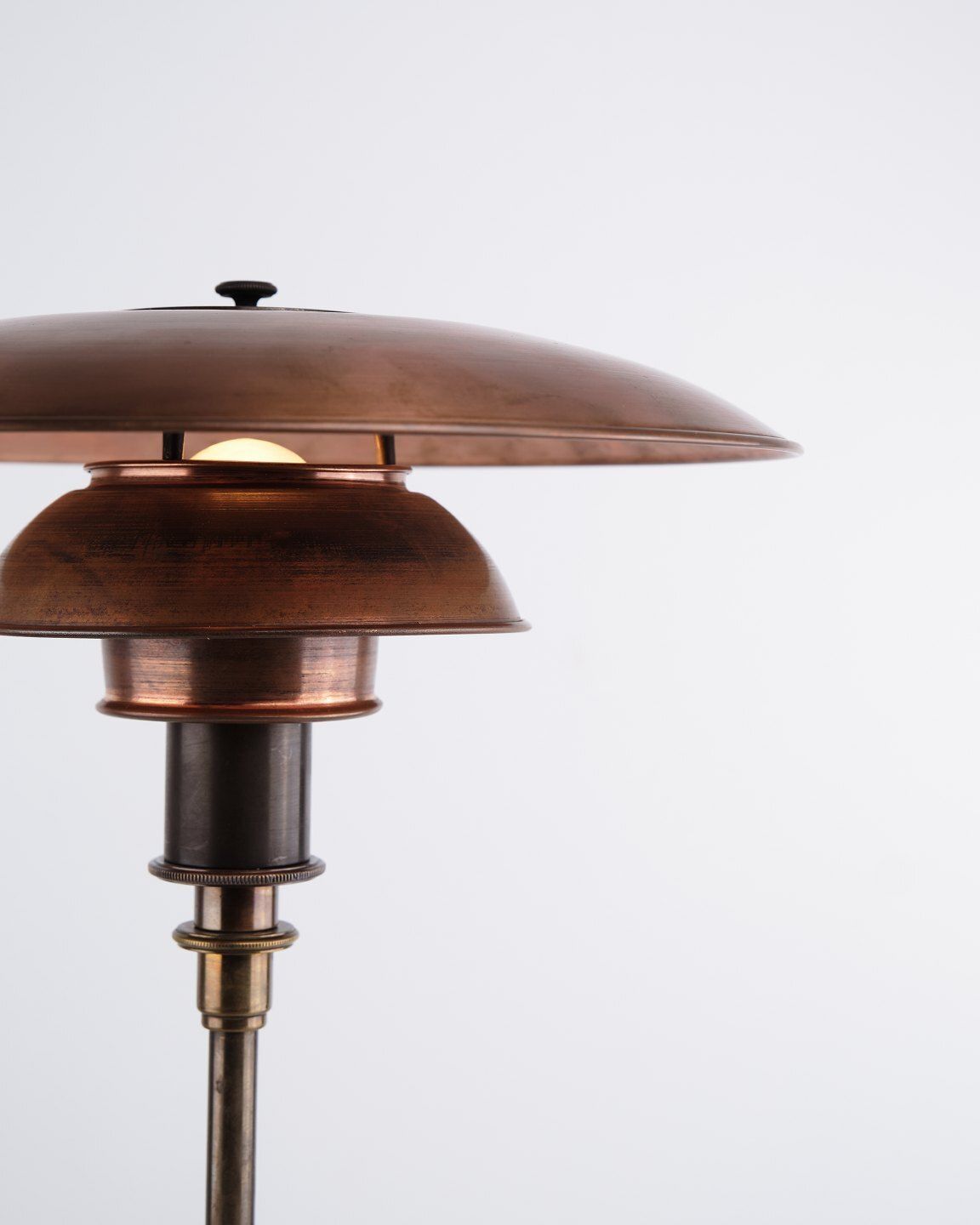 Poul Henningsen Table Lamp Model Ph 3/2 With Copper Shades And Base In Burnished Brass, Louis Poulsen photo furniture