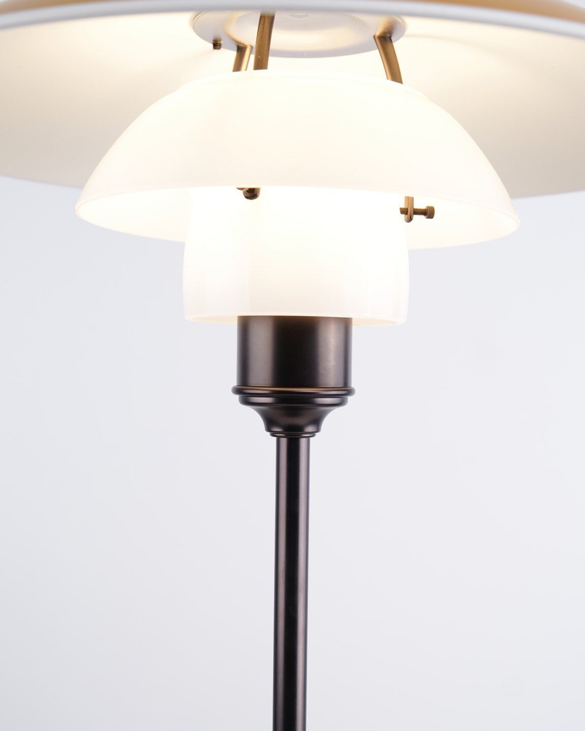 Poul Henningsen Table Lamp Model Ph 3½ 2½ In Yellow Metal With Frame In Burnished Brass, Louis Poulsen photo buy