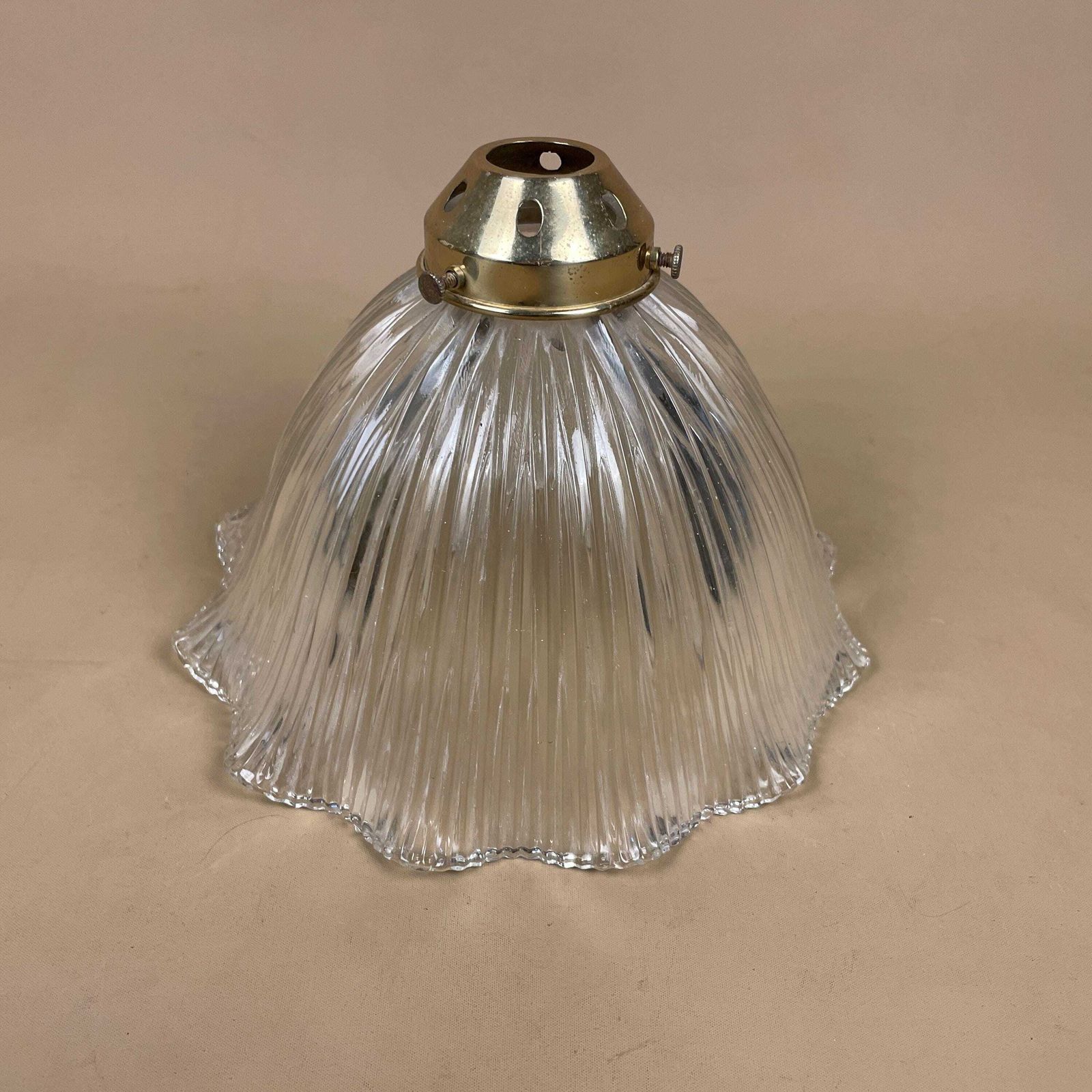 Glass Ceiling Lamp Shade Clear Textured Lampshade Tiffany Lightshade Light Patterned Pendant Art Deco Ribbed Scalloped Gold Fitting photo furniture