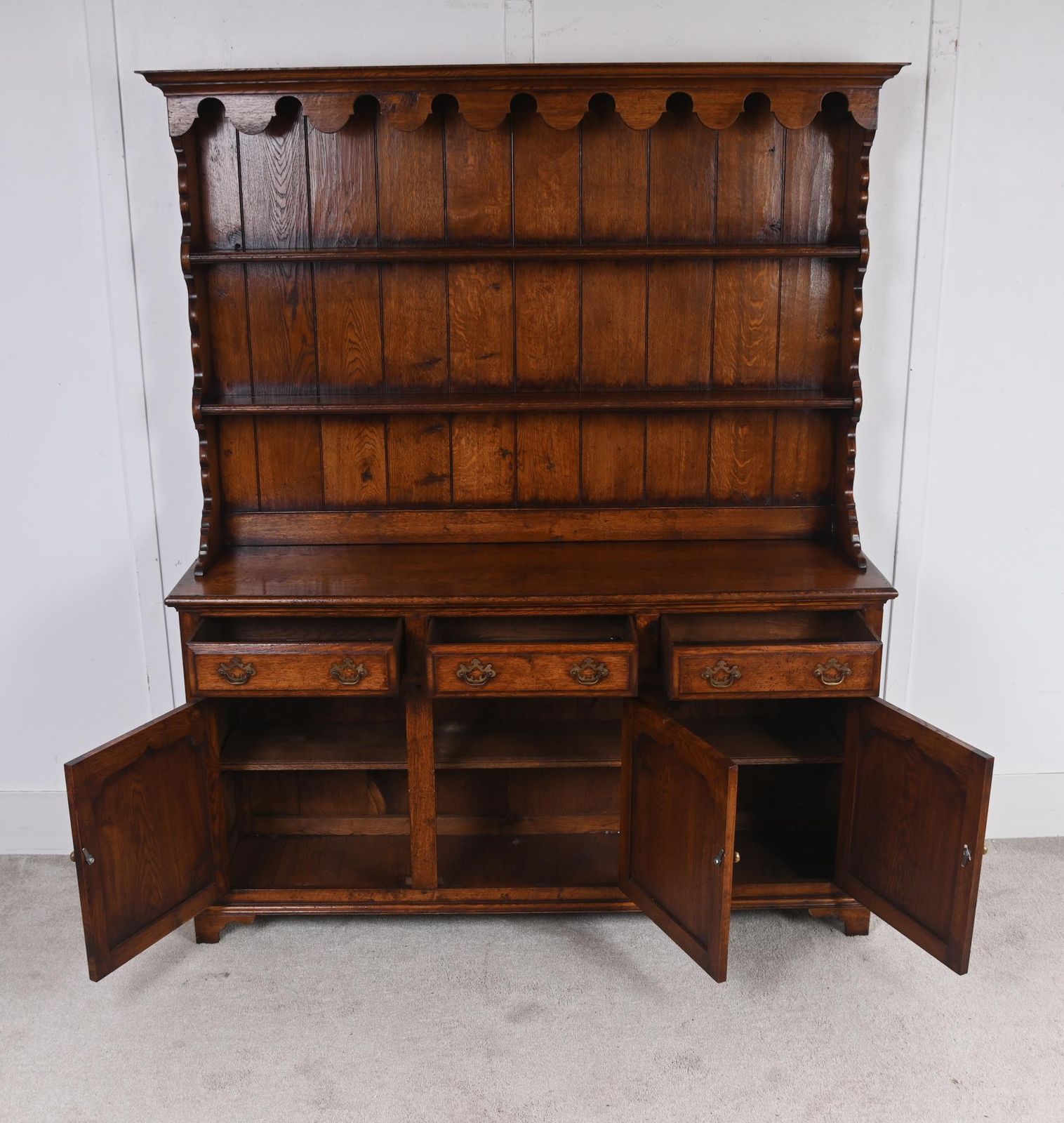 English Oak Dresser Base With Plate Rack Titmarsh & Goodwin Farmhouse photo 1650.0