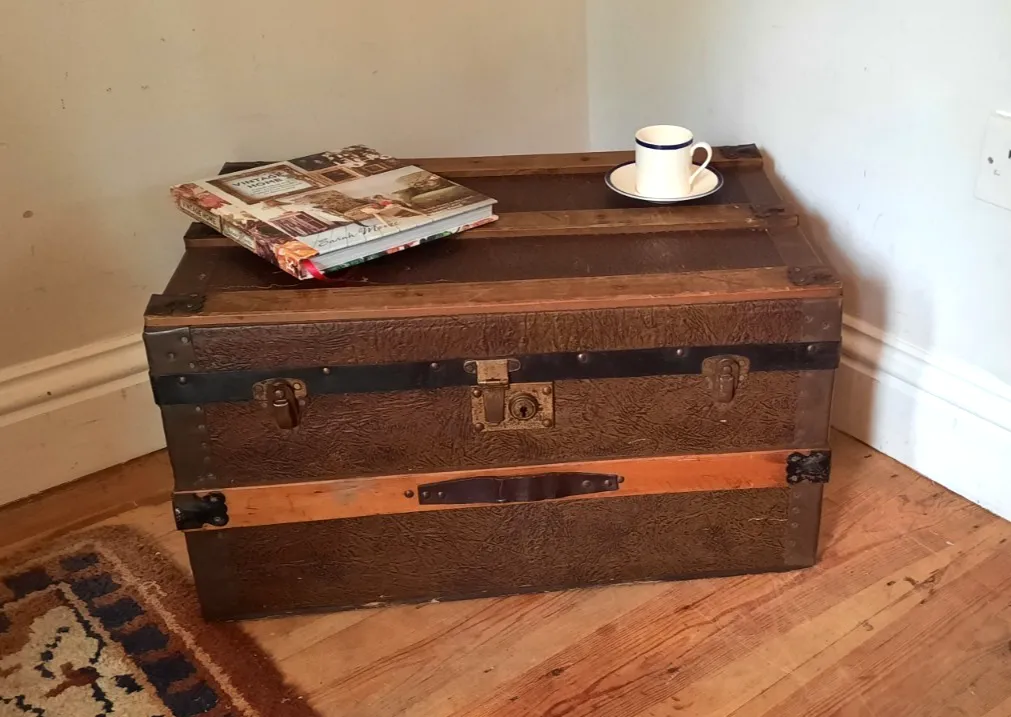 Vintage Wooden Chest Trunk Box Metal Pine Rectangle Coffee Table Wood
