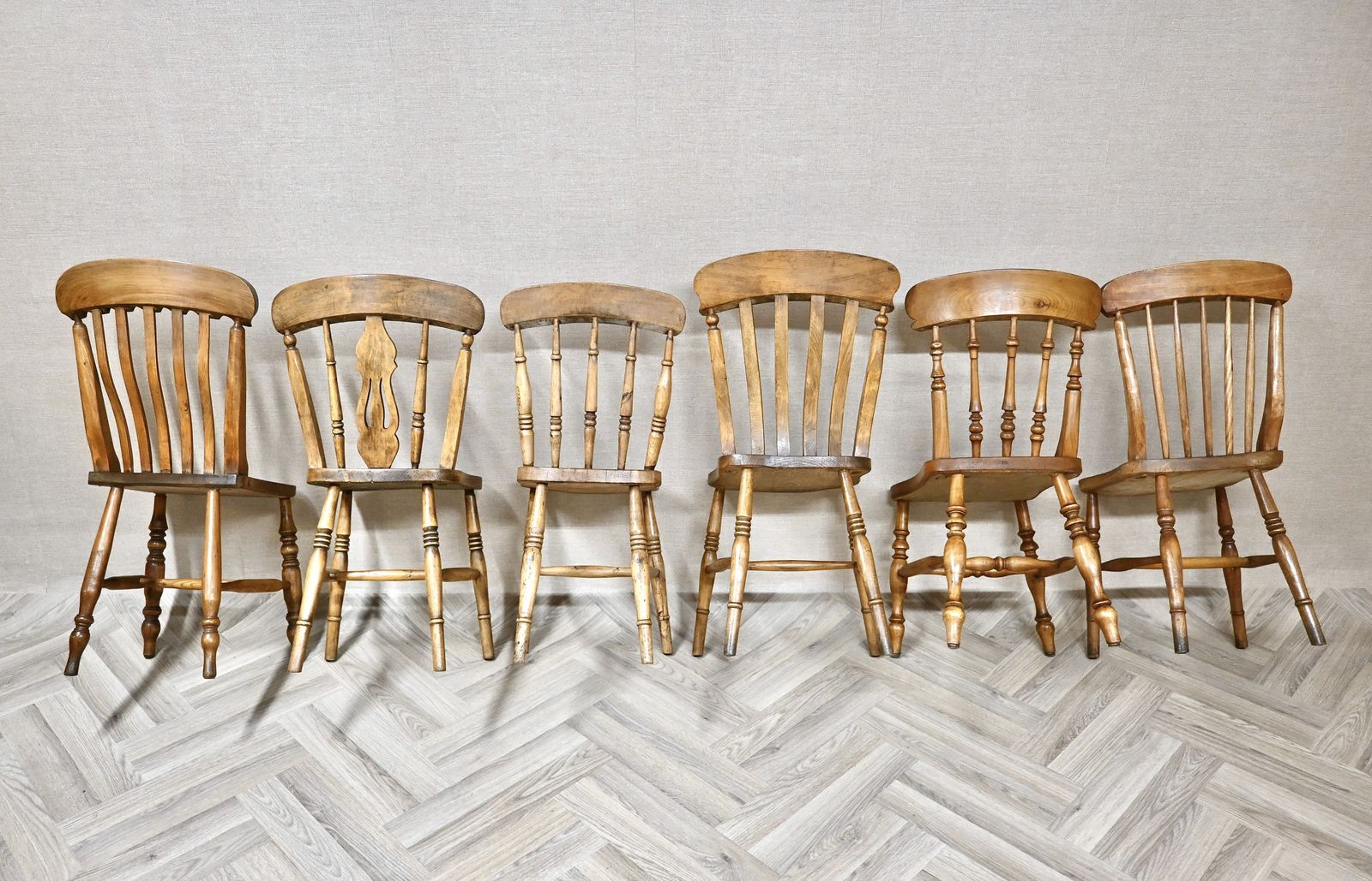 Harlequin Set Of 6 Antique Windsor Kitchen Dining Chairs photo vinterior