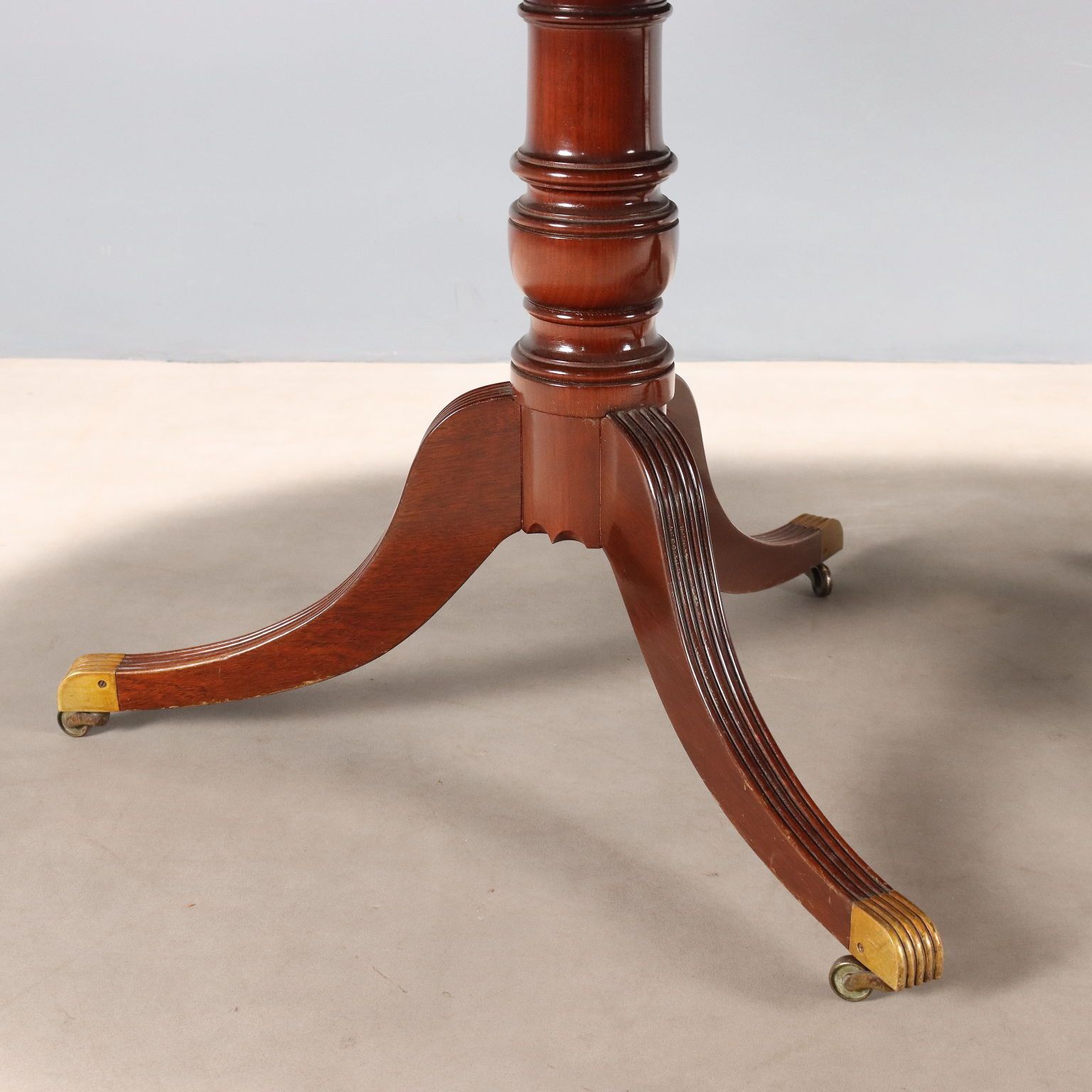 photo for sale Antique Table Mahogany 3 Sections United Kingdom XIX Century
