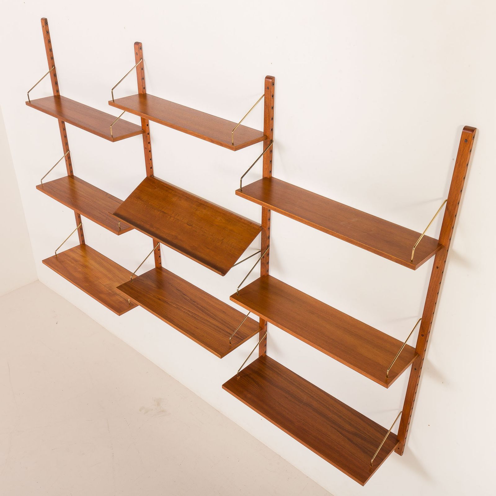Poul Cadovius Royal Shelving Unit In Teak, 1960s photo 1688.0