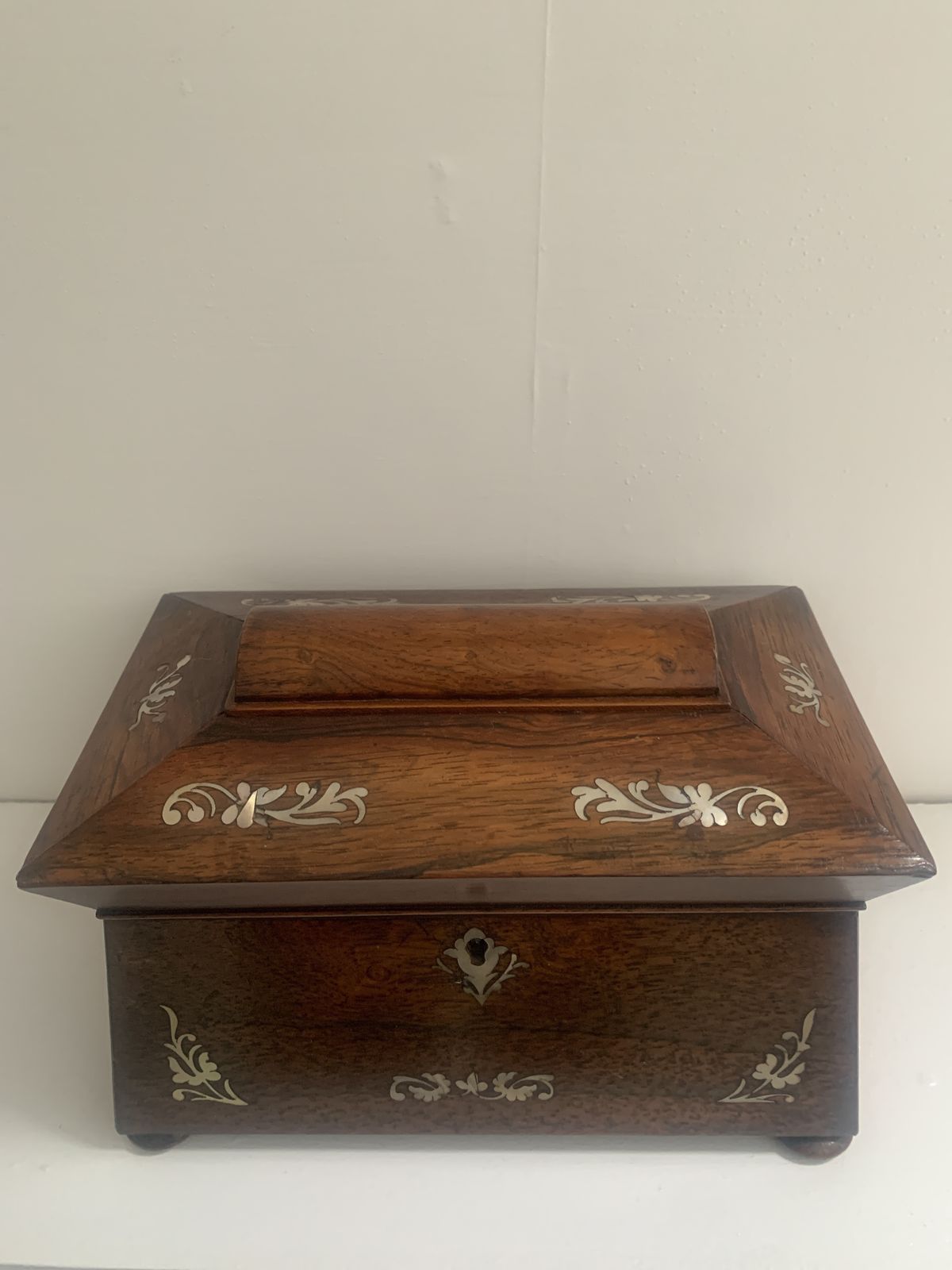 Beautiful Rosewood Georgian Tea Caddy With Mother  Of Pearl