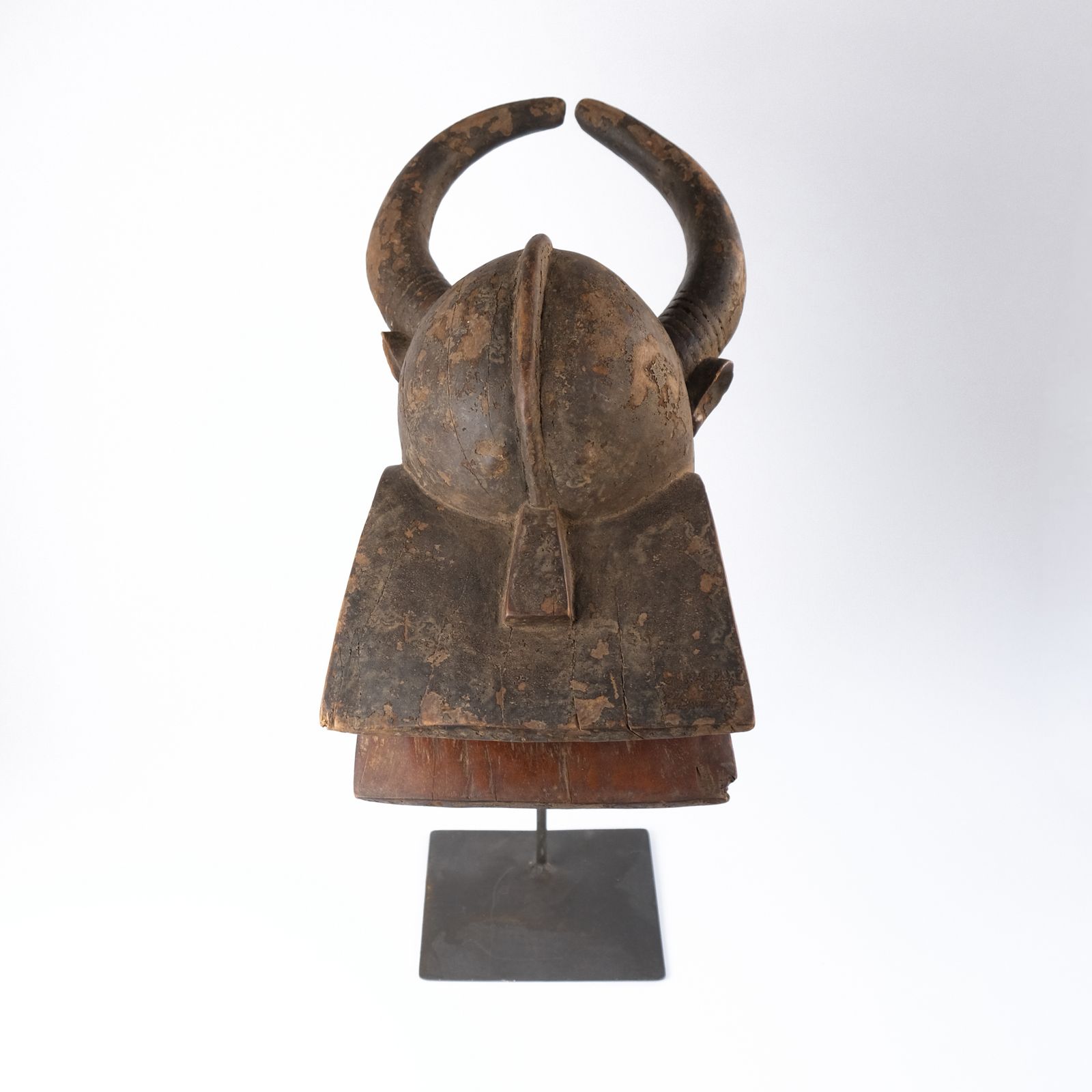 Chamba "Lang Gbadna" Bush Cow Helmet Mask, Africa, Mid 20th Century photo furniture