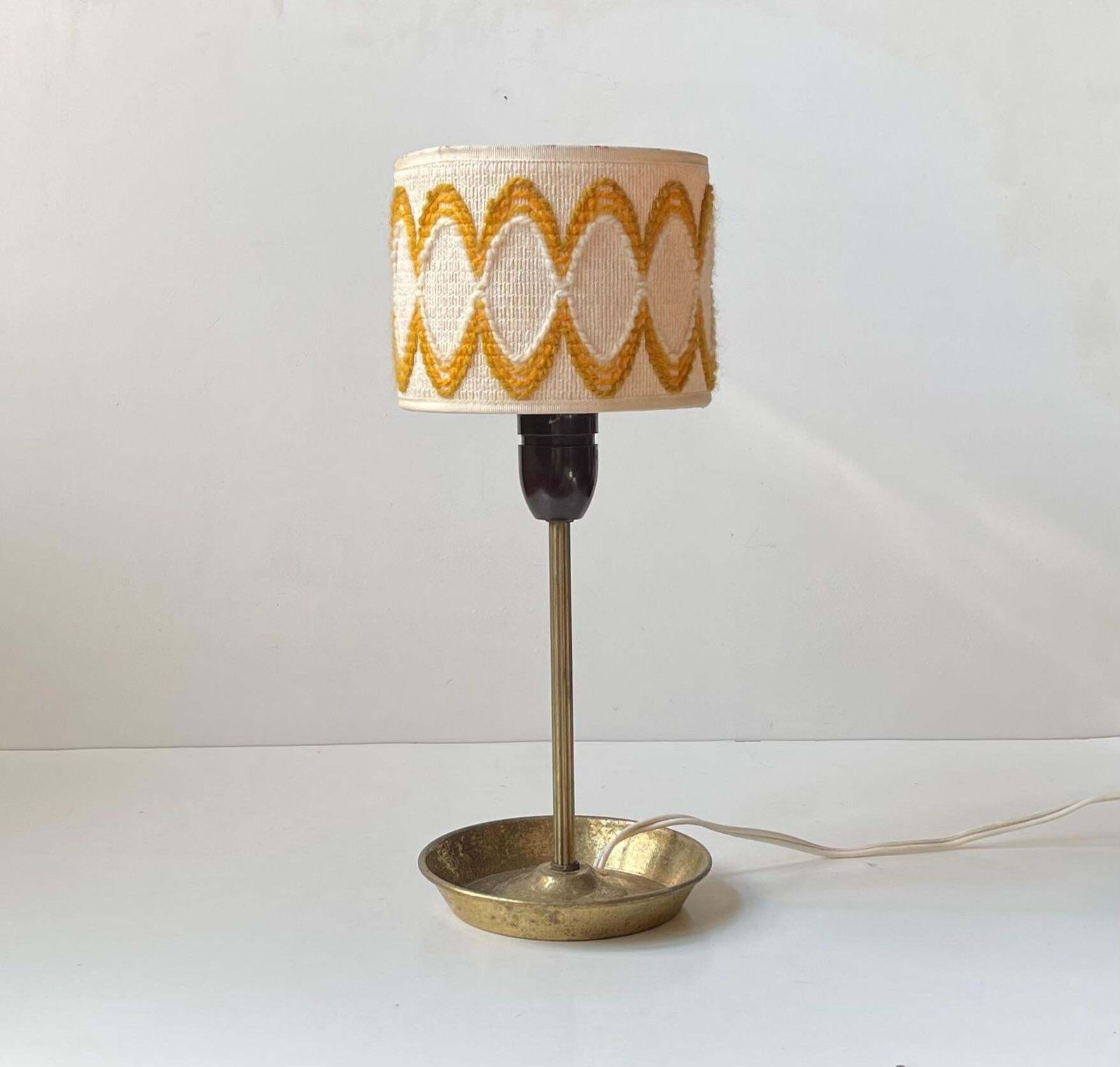 Vintage Hippie Table Lamp With Ashtray Brass Base & Wool Shade, 1970s photo Lighting