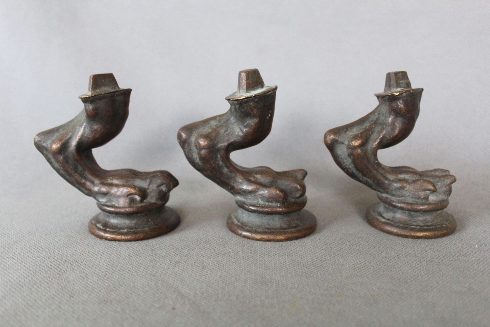 Woonaccessoires Set Van 3 Antieke Bronzen Klauwpoten Voor Meubels, Regency Empire Frans, Vervangingsonderdelen, Geborgen Restauratieonderdelen, Wieltjes photo