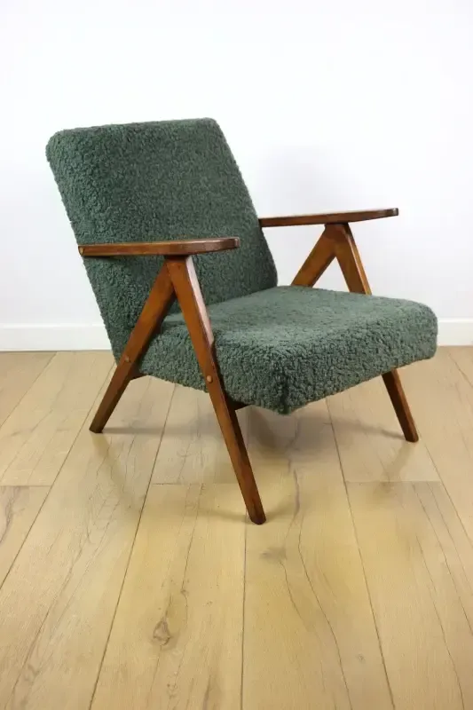 Vintage B 310 Var Armchair, Olive Green, Boucle, Lambskin, Structured