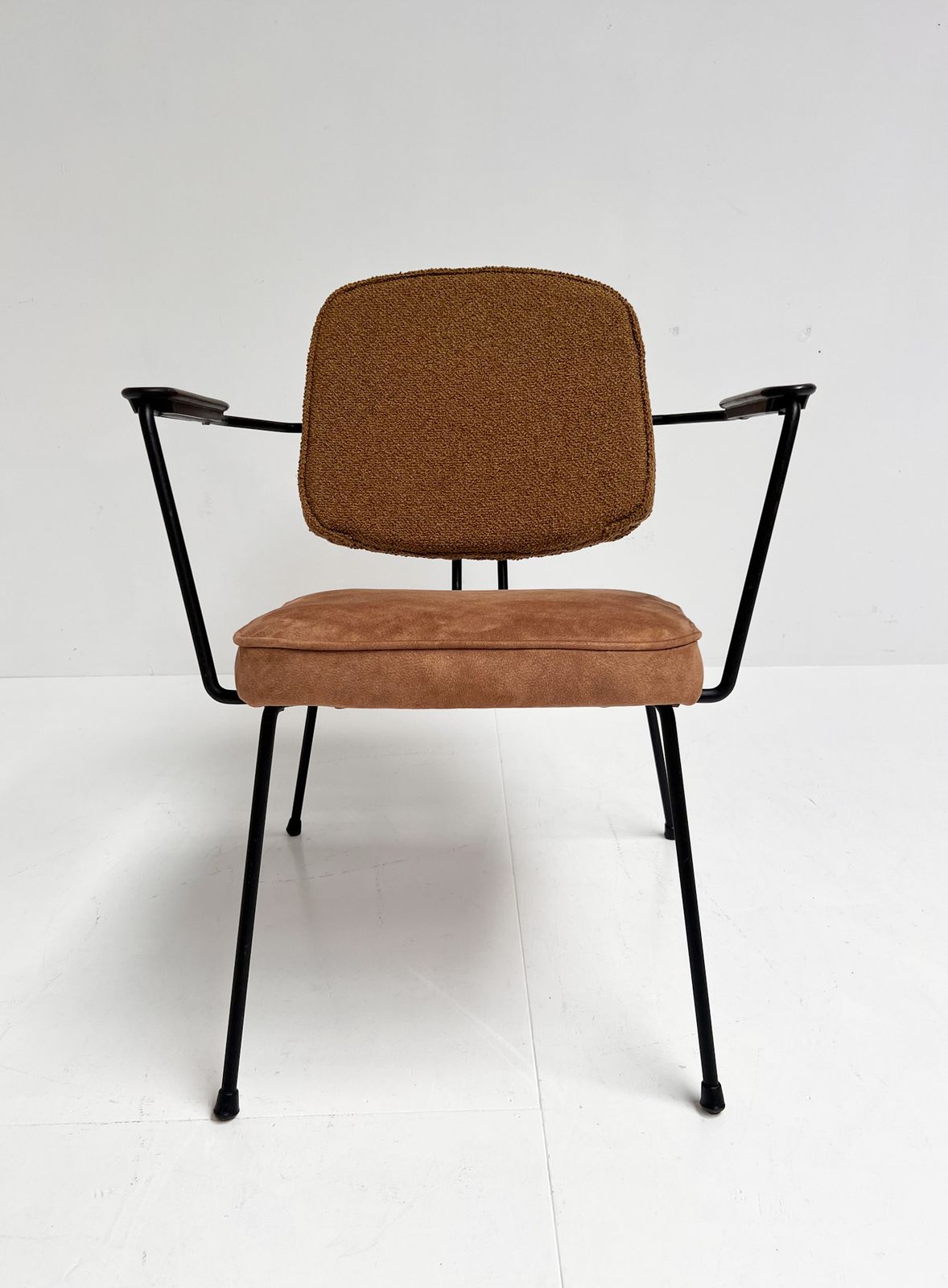 799.0 Model 5002 Armchair By Rudolf Wolf For Elsrijk, 1950s photo