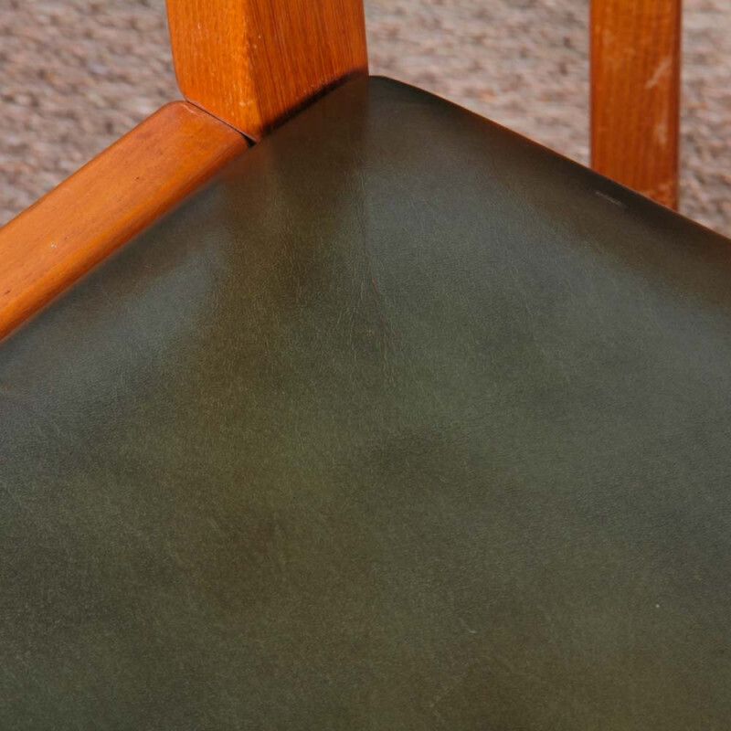 Set Of 6 Chairs In Solid Elm And Leather By Self, 1980 photo Furniture