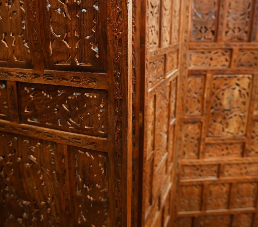 Indian Carved Hardwood Room Screen Mughal Revival Anglo Indian Style photo vintage