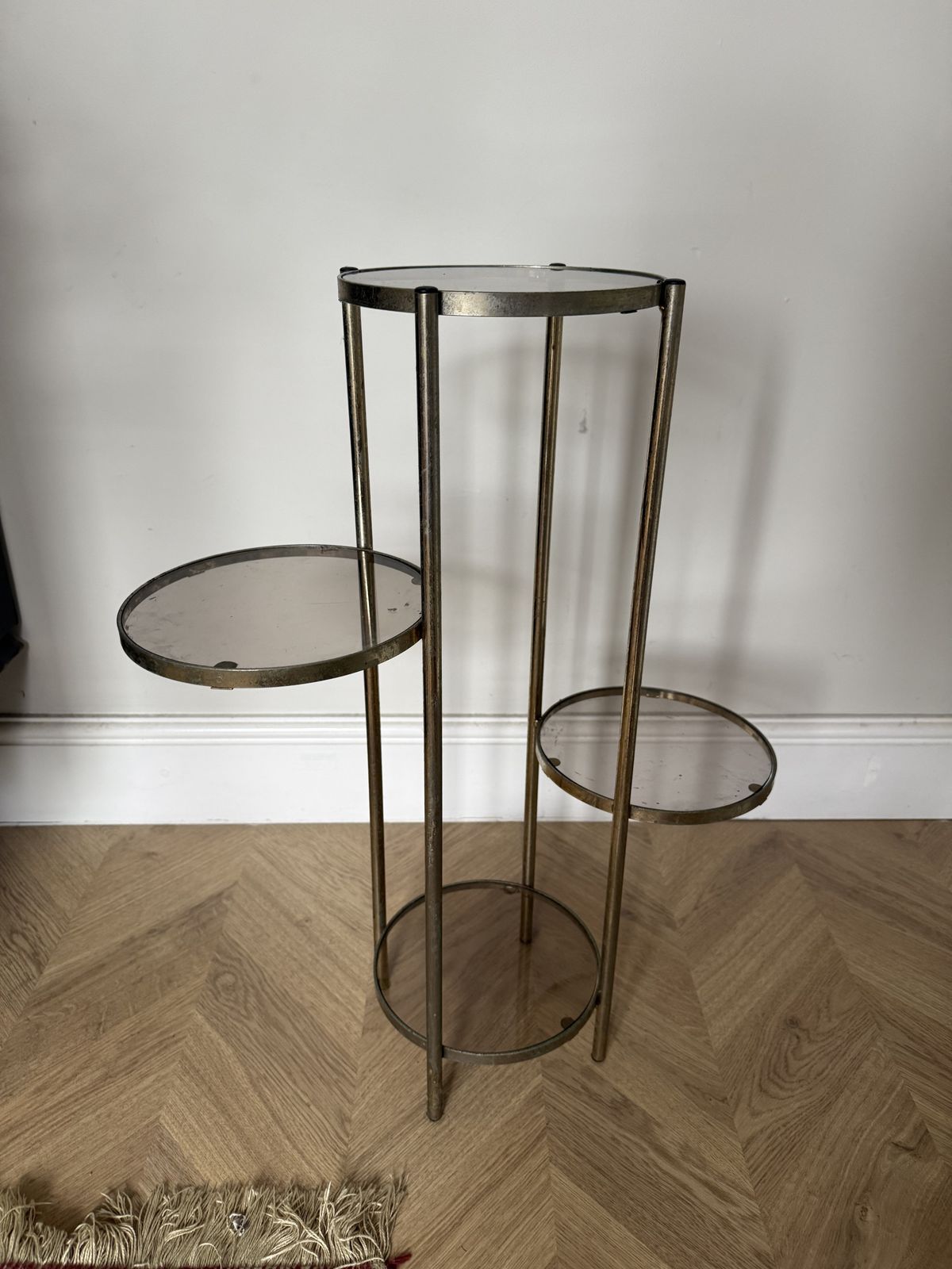 Hollywood Regency 4 Tier Brass & Glass Plant Stand / Display Unit photo for sale