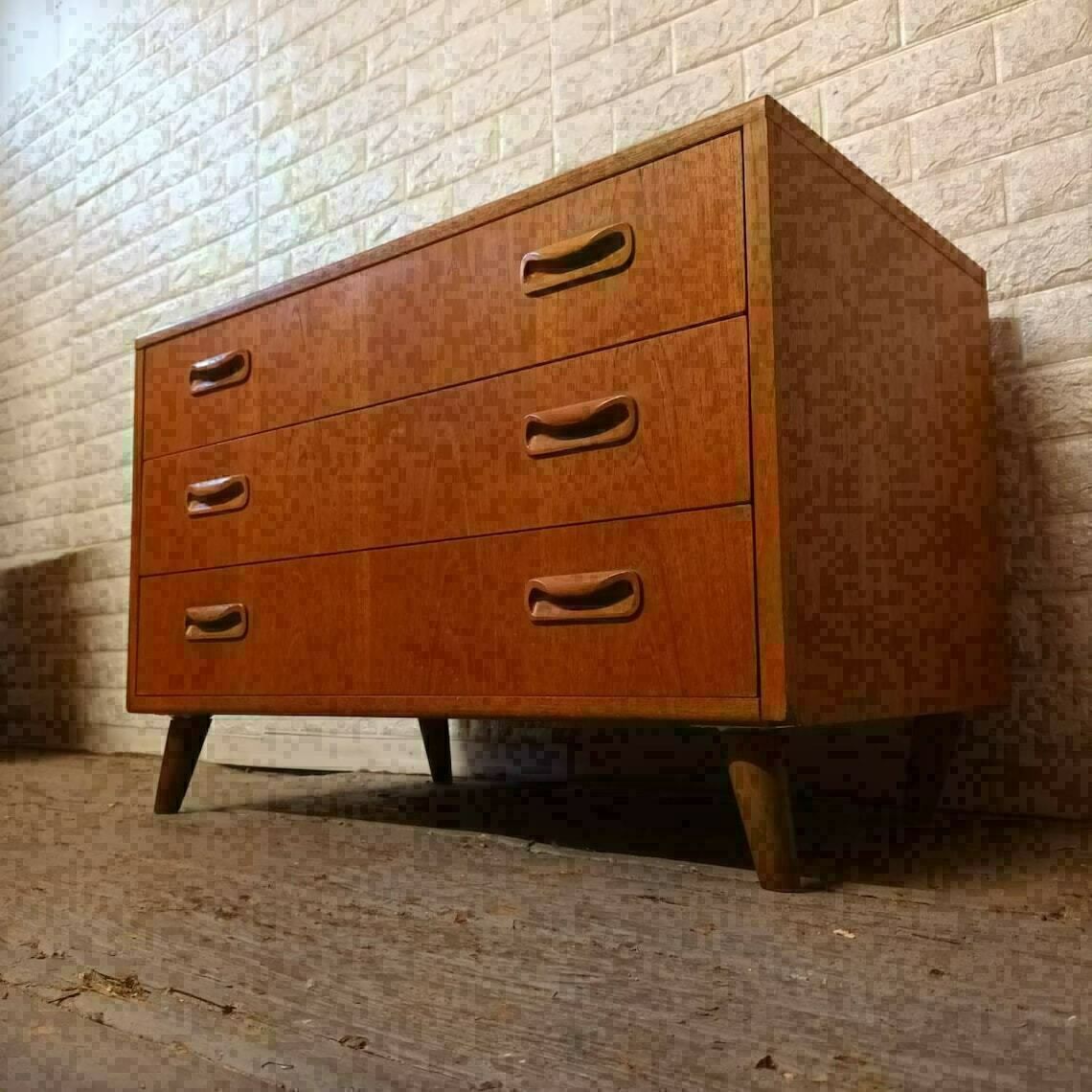 G Plan Fresco Mid Century Teak Chest Of Drawers.