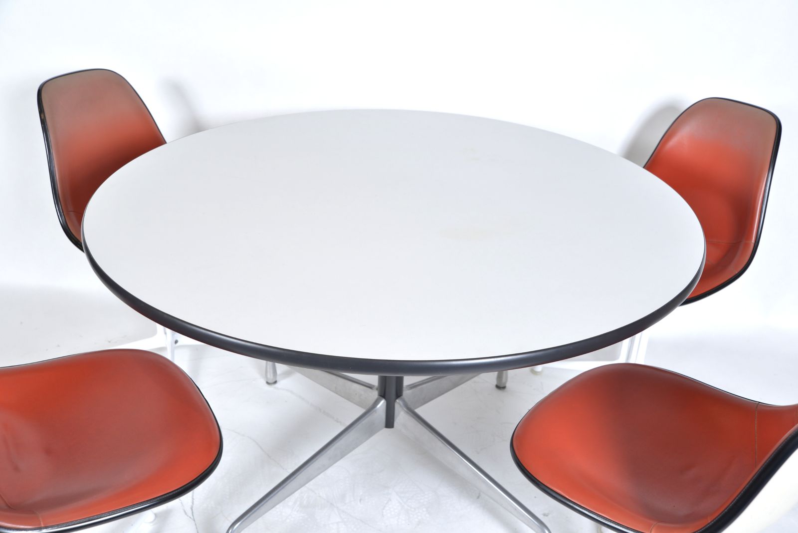 Midcentury Charles & Ray Eames Herman Miller Dining Room Set 4 X La Fonda Chairs & Table photo 3995.0