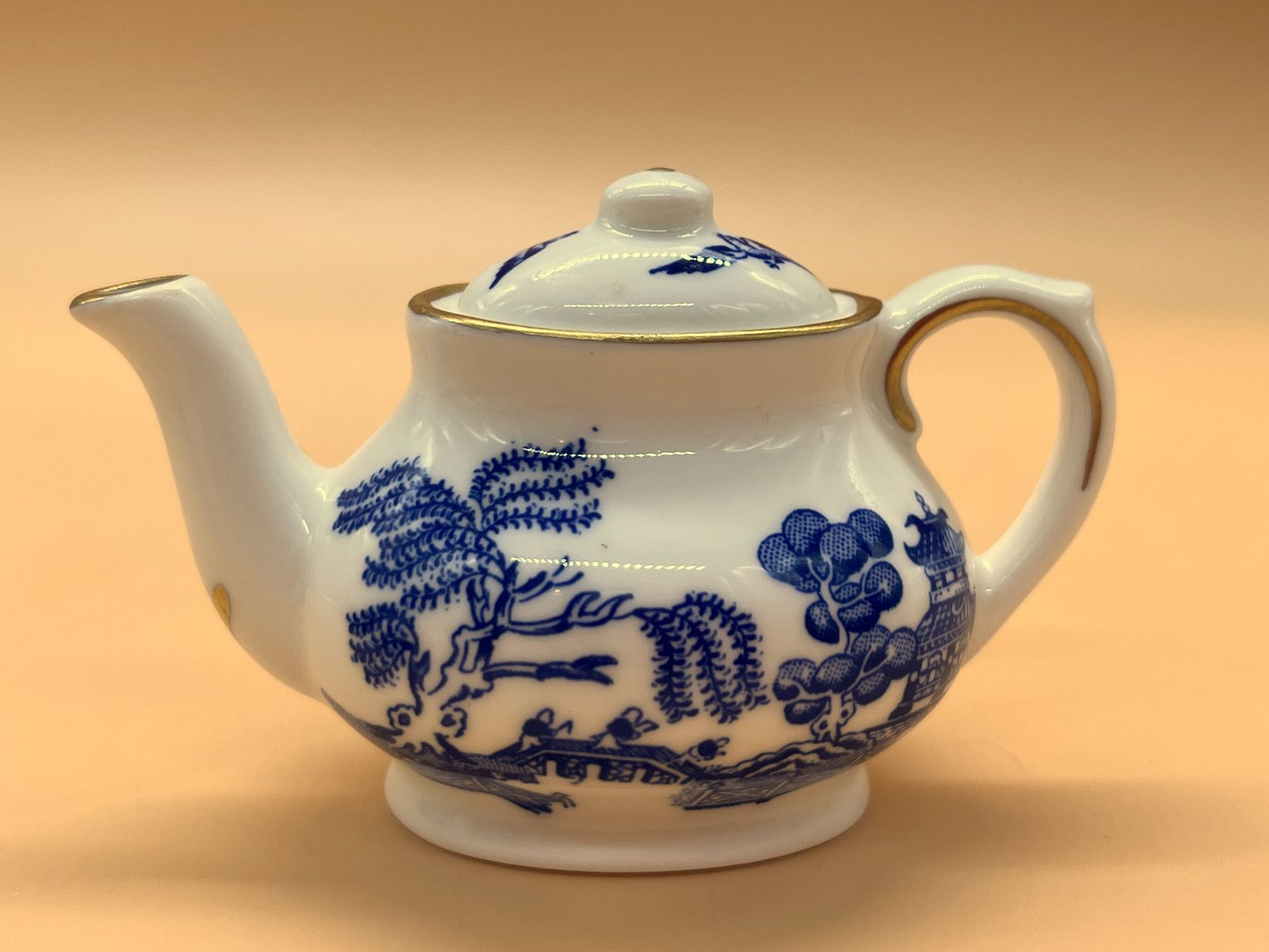 Coalport China Blue Willow Miniature Display Tea Set. Teapot, Creamer, Sugar, Tea Cup, Saucer & Side Plate Trio. photo furniture