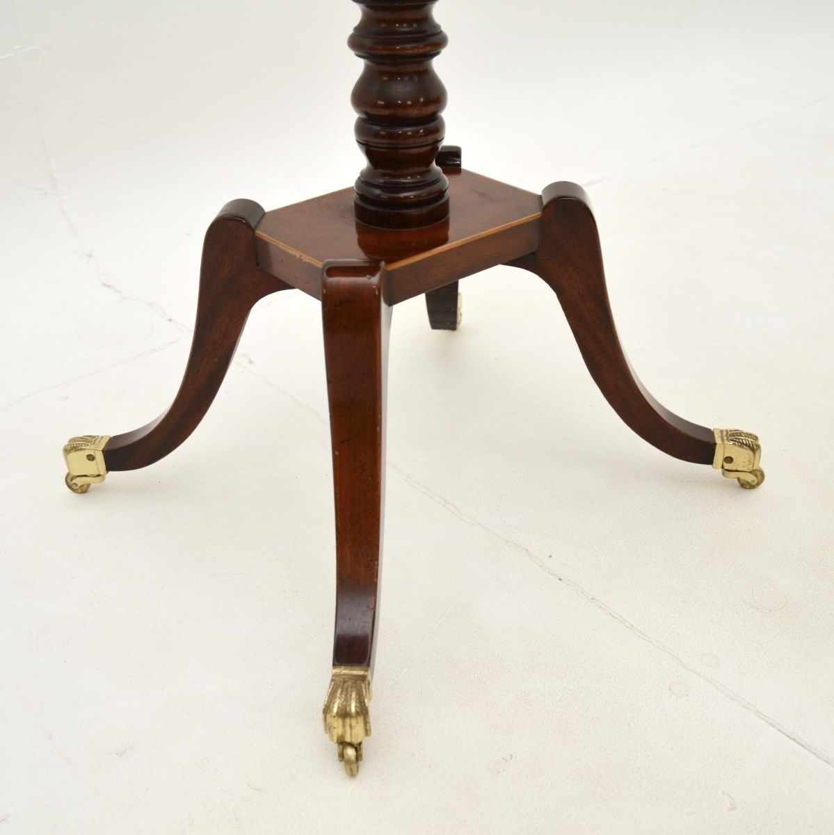 Antique Regency Style Inlaid Mahogany Chess Table photo vinterior