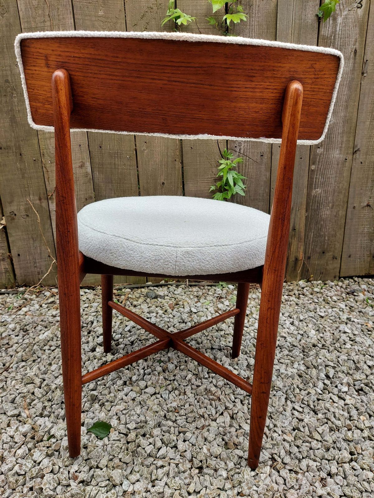 Mcm 4 G Plan Fresco Dining Chairs Ivory Boucle C photo vinterior