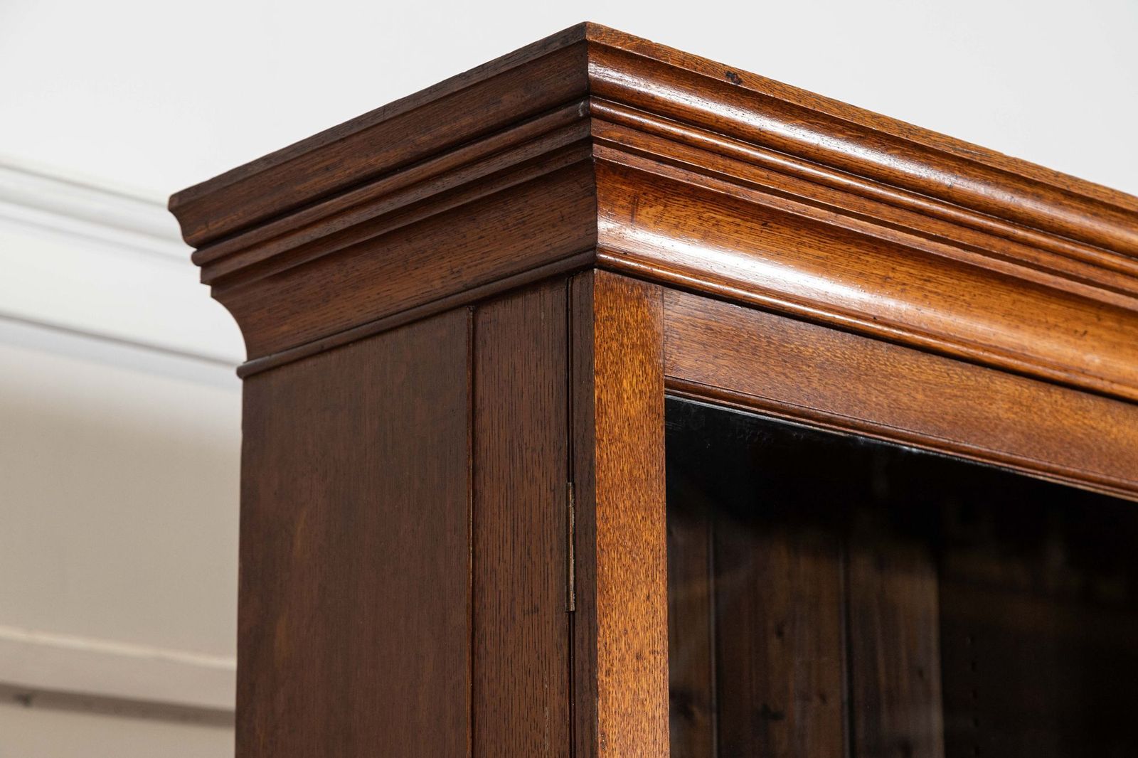 5118.0 Large 19thc English Oak Glazed Bookcase Cabinet photo