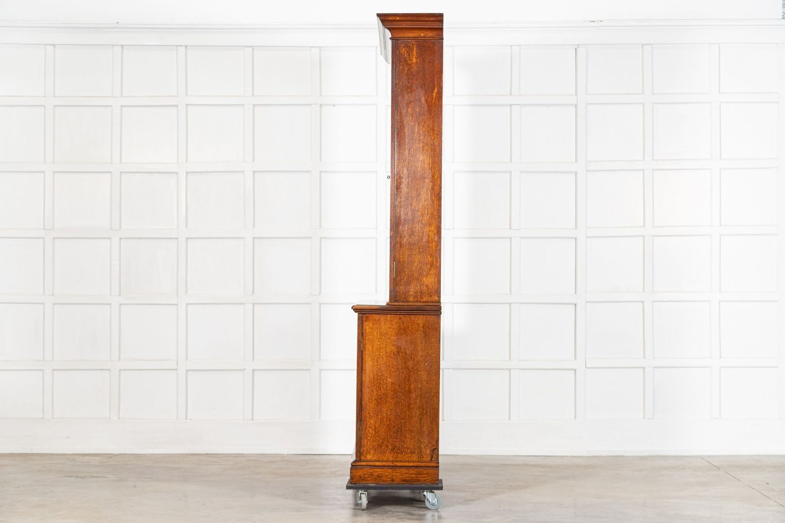 photo furniture Large 19thc English Oak Glazed Bookcase Cabinet