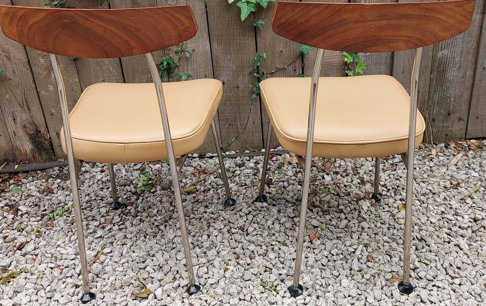 Mid Century Modern 2 Stag 'S' Range Chairs John Sylvia Reid Beige Vinyl photo buy