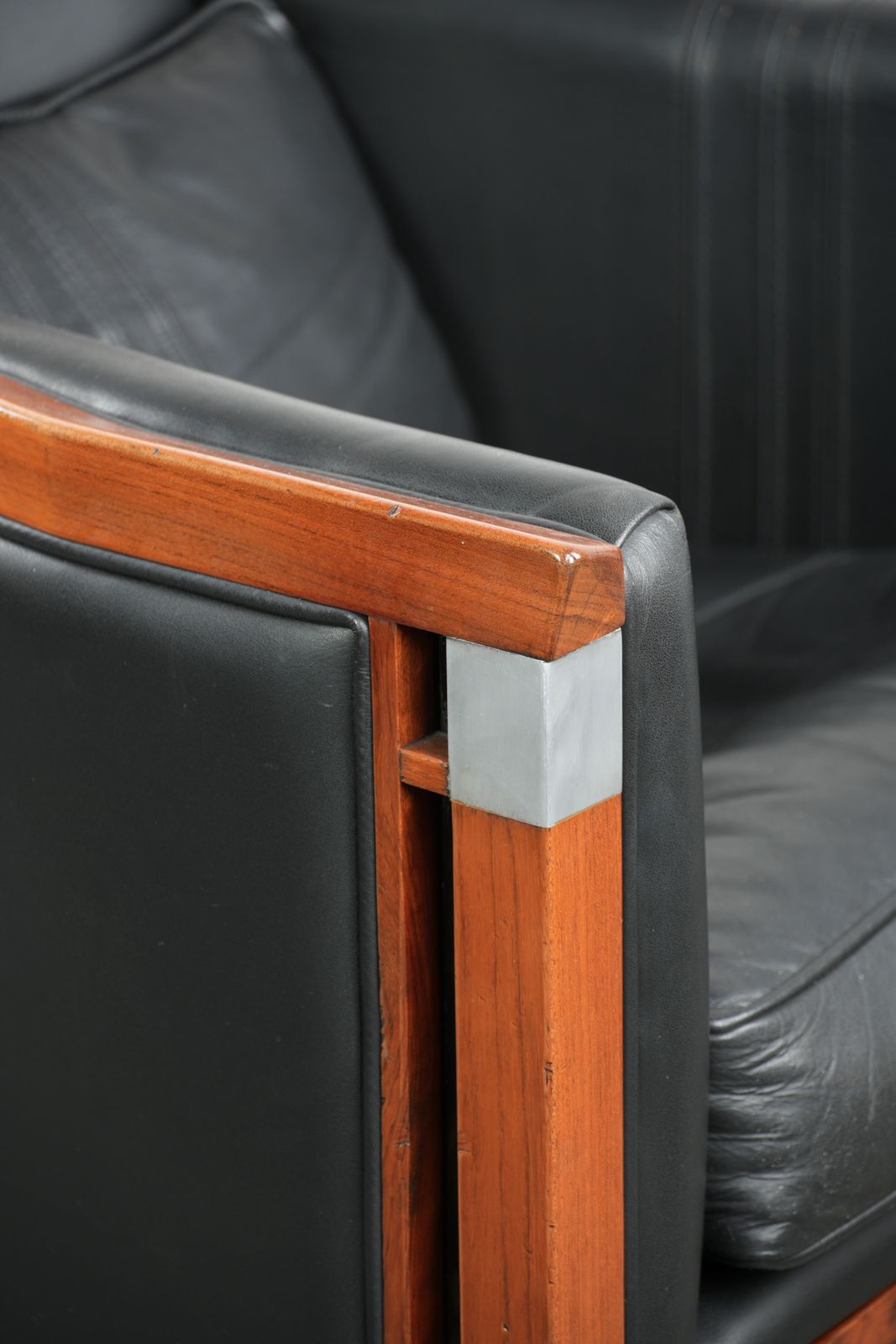 Furniture Black Leather Art Deco Schuitema Design Armchair, In Good Condition, From The Decoforma Series photo