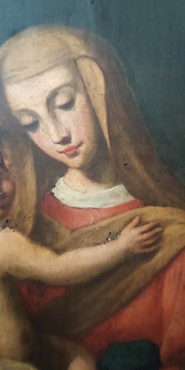 Antique Oil Painting On Canvas, "Virgin Mary And Child" photo vinterior
